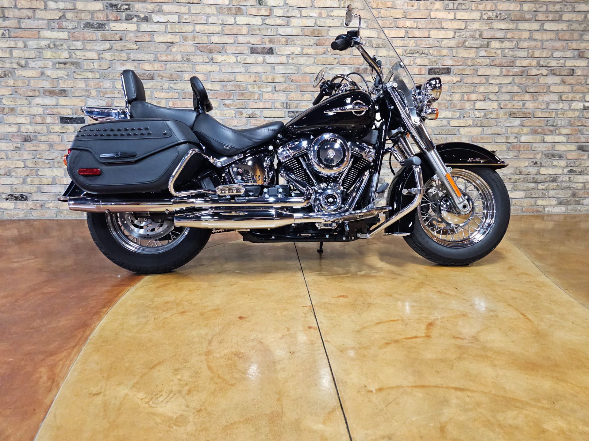 2020 Harley-Davidson Heritage Classic in Big Bend, Wisconsin - Photo 51