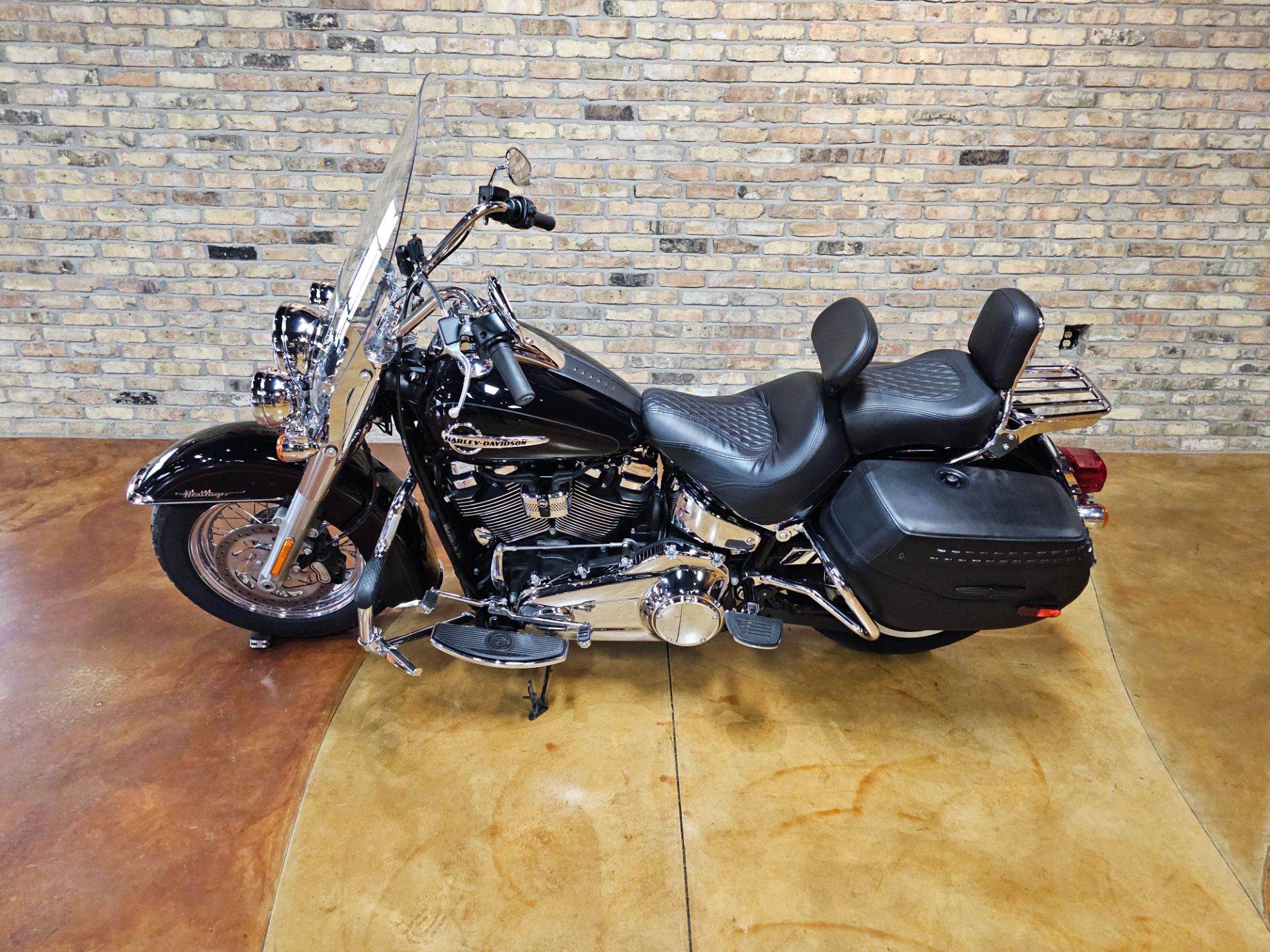 2020 Harley-Davidson Heritage Classic in Big Bend, Wisconsin - Photo 34