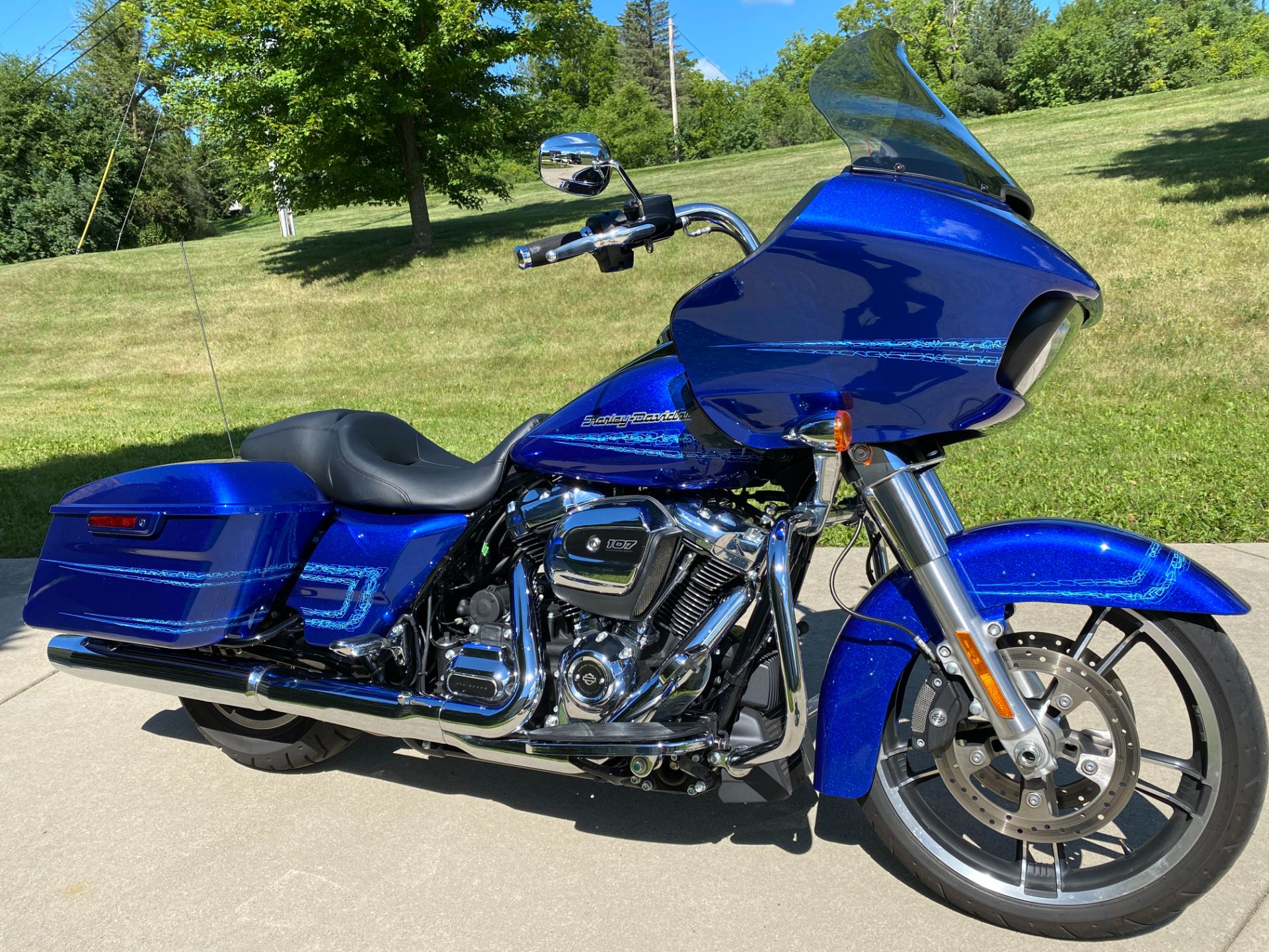 2019 Harley-Davidson Road Glide® in Big Bend, Wisconsin - Photo 3