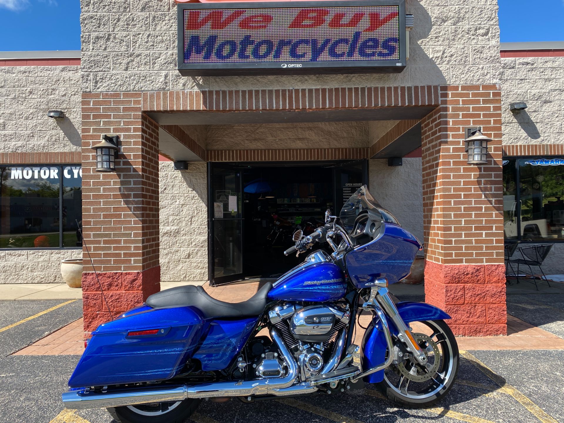 2019 Harley-Davidson Road Glide® in Big Bend, Wisconsin - Photo 22