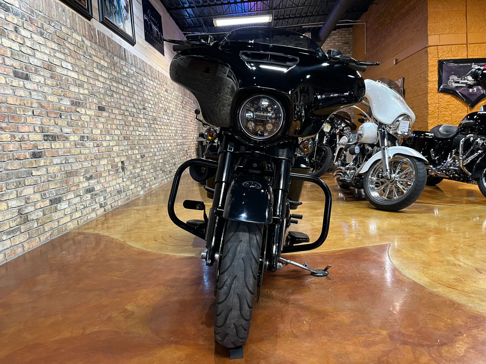 2019 Harley-Davidson Street Glide® Special in Big Bend, Wisconsin - Photo 47