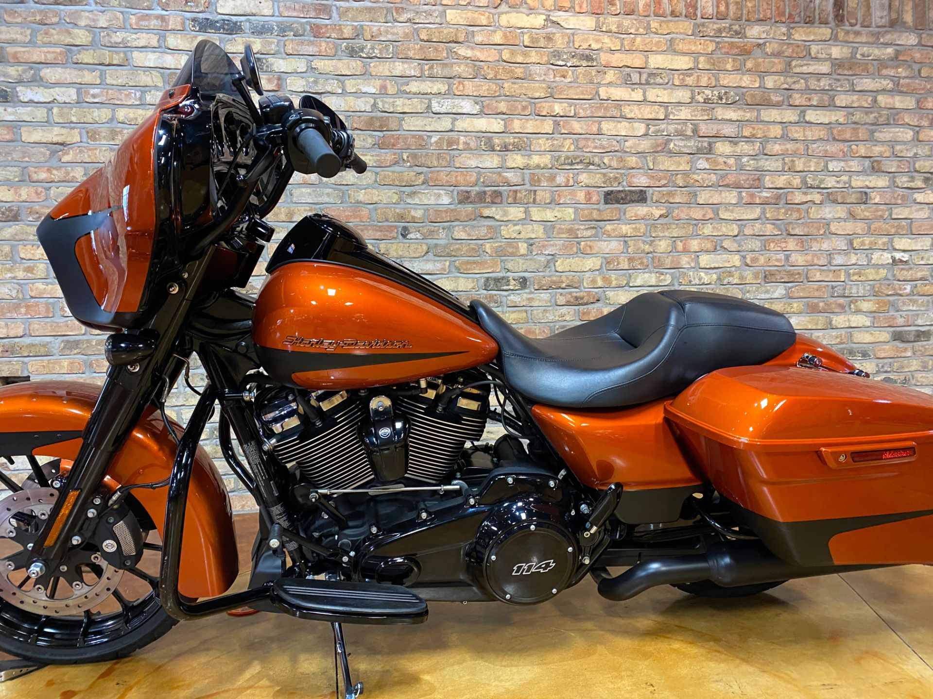 2019 Harley-Davidson Street Glide® Special in Big Bend, Wisconsin - Photo 16