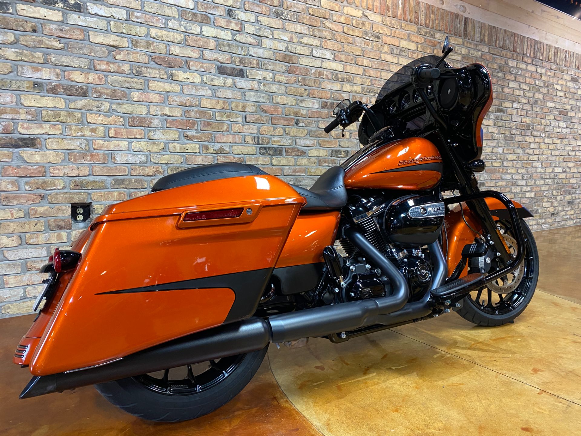 2019 Harley-Davidson Street Glide® Special in Big Bend, Wisconsin - Photo 28