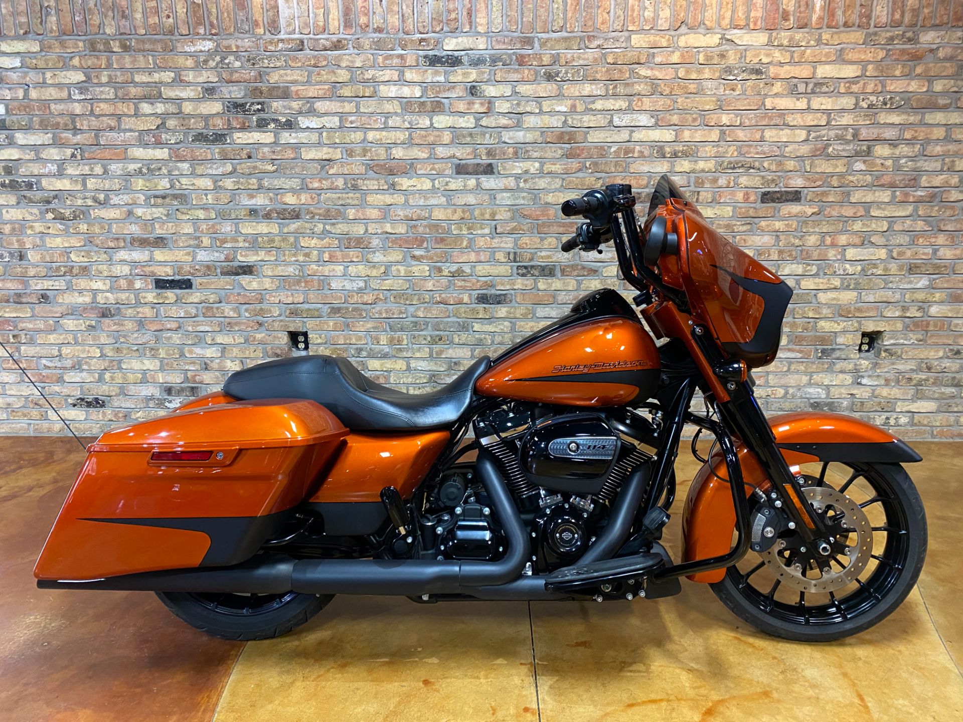 2019 Harley-Davidson Street Glide® Special in Big Bend, Wisconsin - Photo 26
