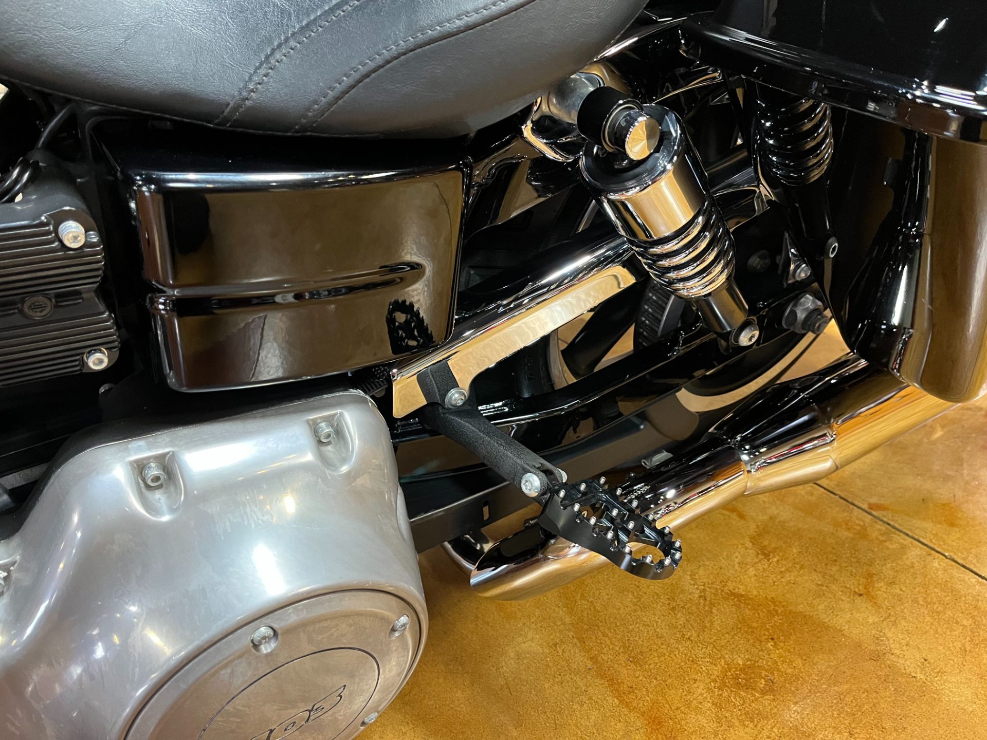 2013 Harley-Davidson Dyna® Switchback™ in Big Bend, Wisconsin - Photo 39
