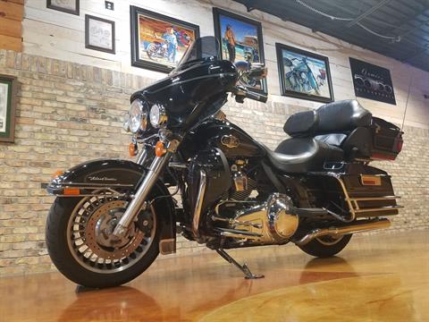 2010 Harley-Davidson Ultra Classic® Electra Glide® in Big Bend, Wisconsin - Photo 35