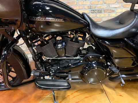 2018 Harley-Davidson Road Glide® Special in Big Bend, Wisconsin - Photo 30