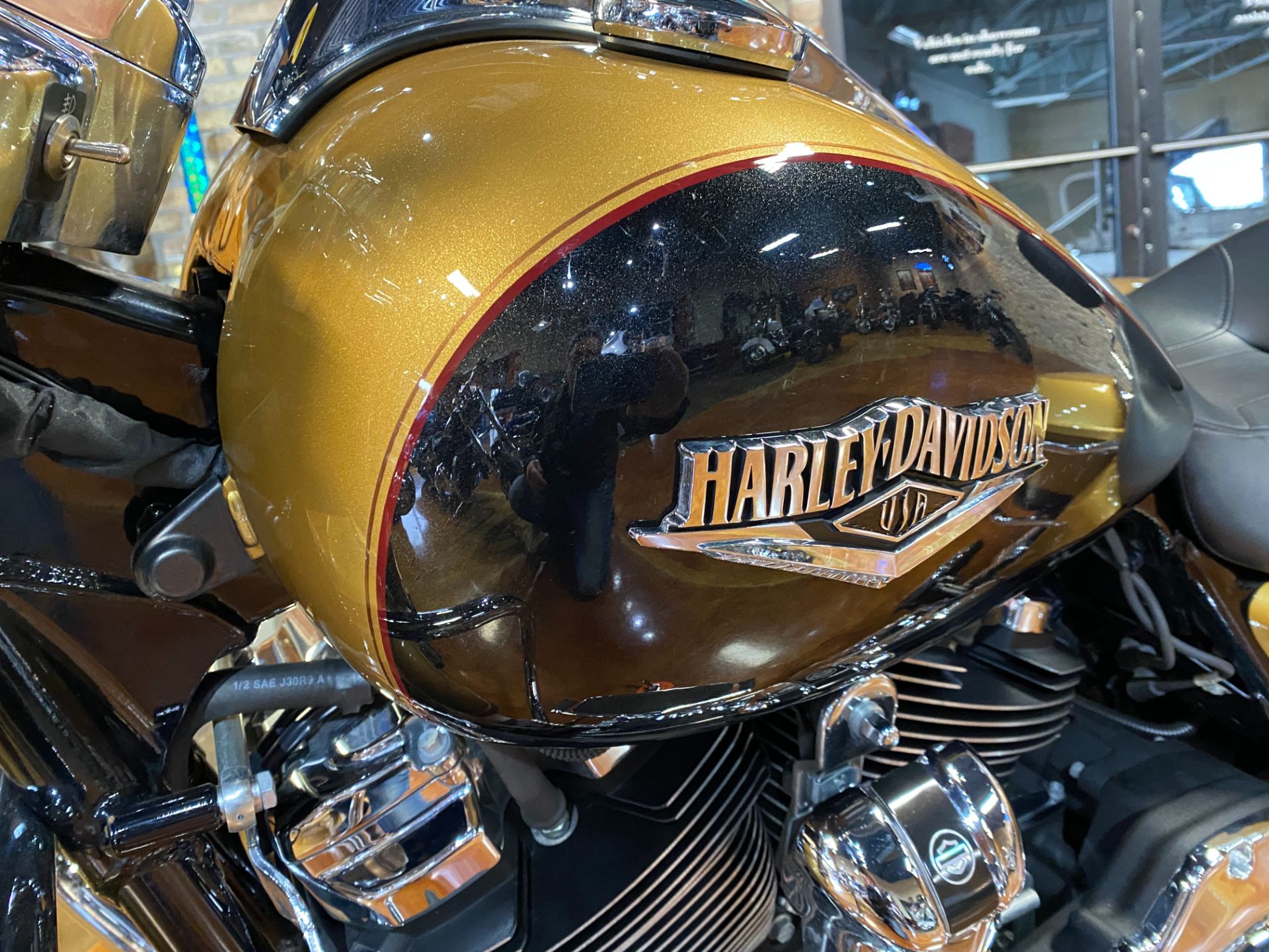 2017 Harley-Davidson Road King® in Big Bend, Wisconsin - Photo 11