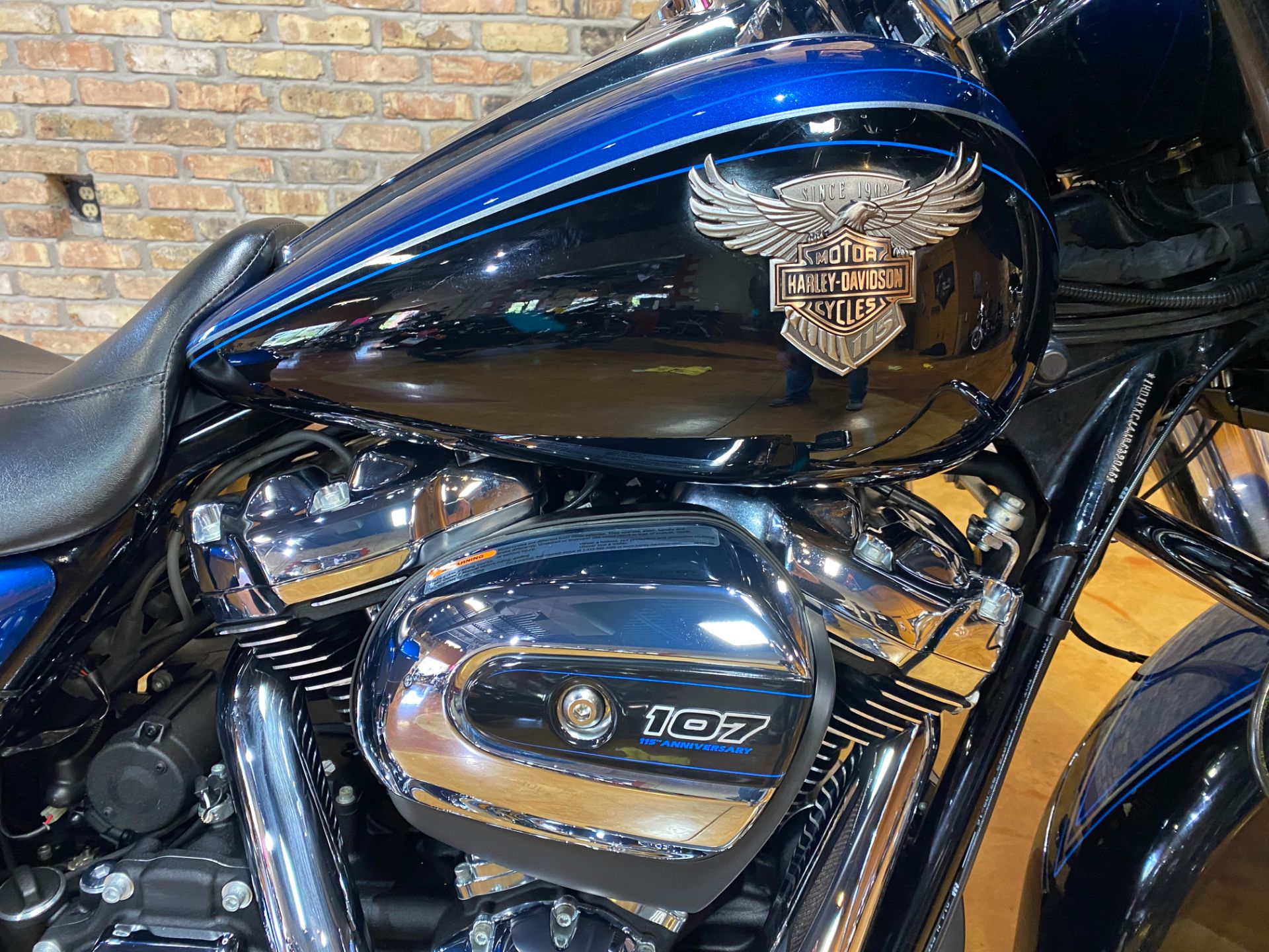 2018 Harley-Davidson 115th Anniversary Street Glide® in Big Bend, Wisconsin - Photo 4