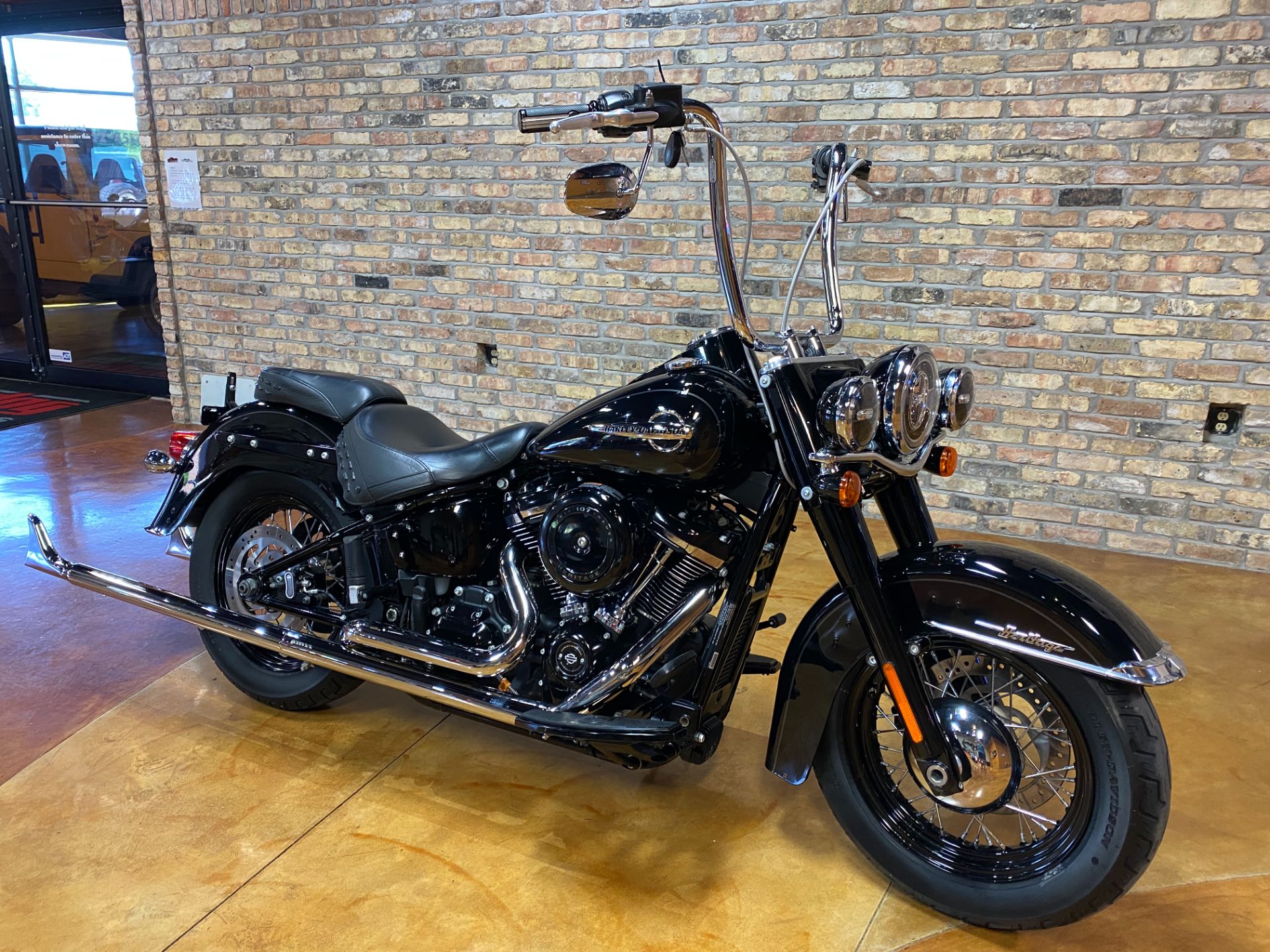 2019 Harley-Davidson Heritage Classic 107 in Big Bend, Wisconsin - Photo 3