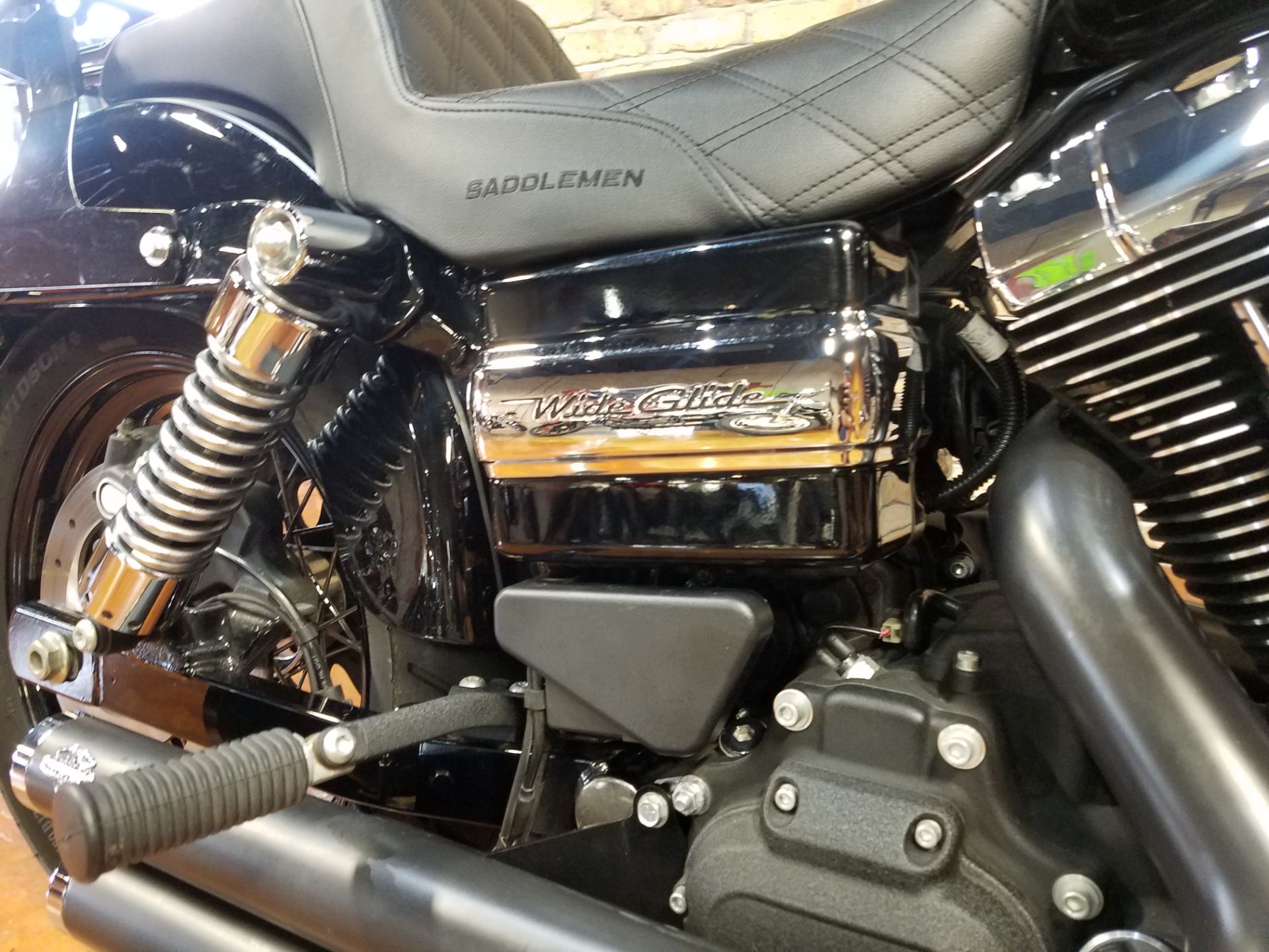 2015 Harley-Davidson Wide Glide® in Big Bend, Wisconsin - Photo 8