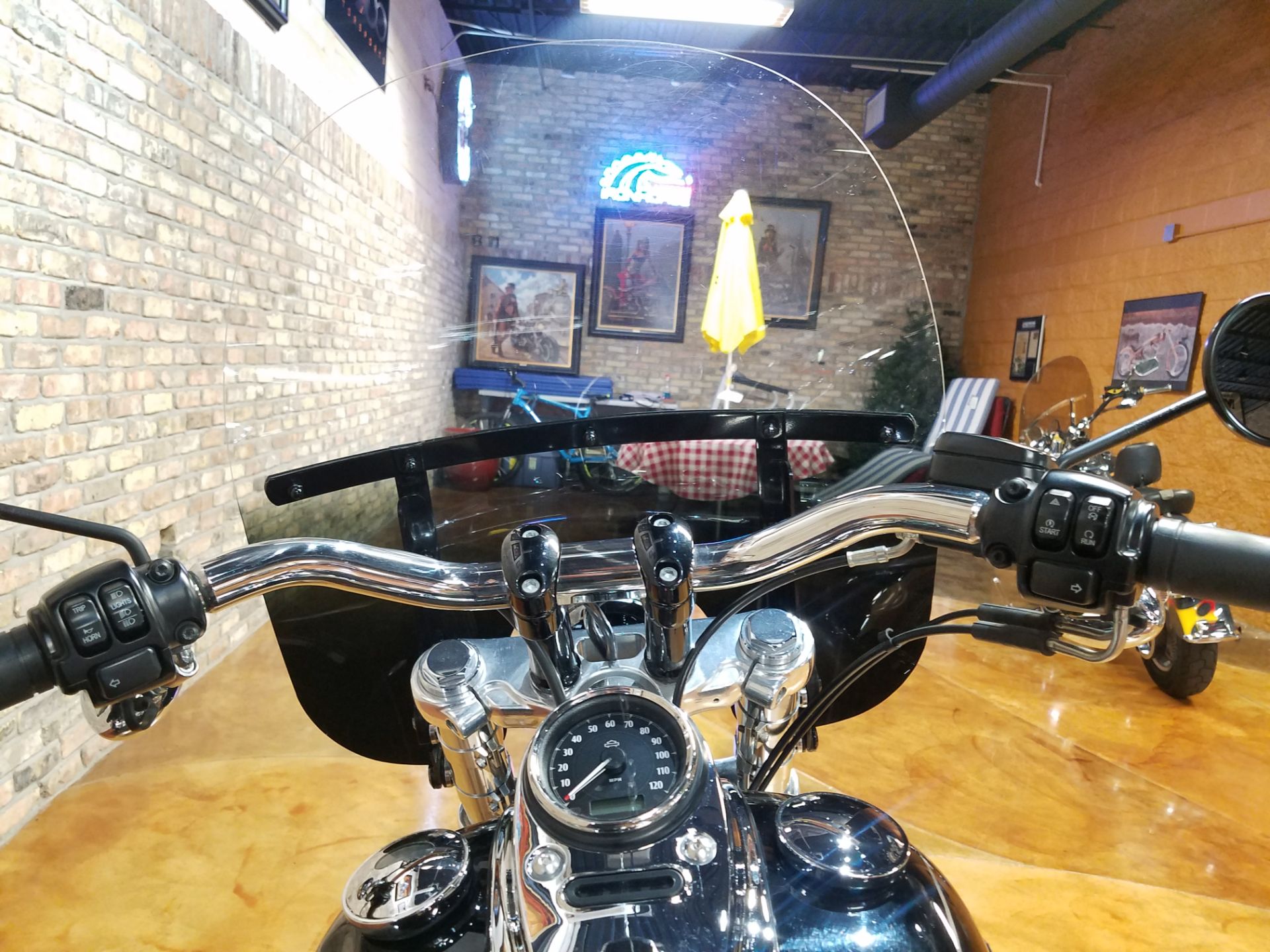2015 Harley-Davidson Wide Glide® in Big Bend, Wisconsin - Photo 23