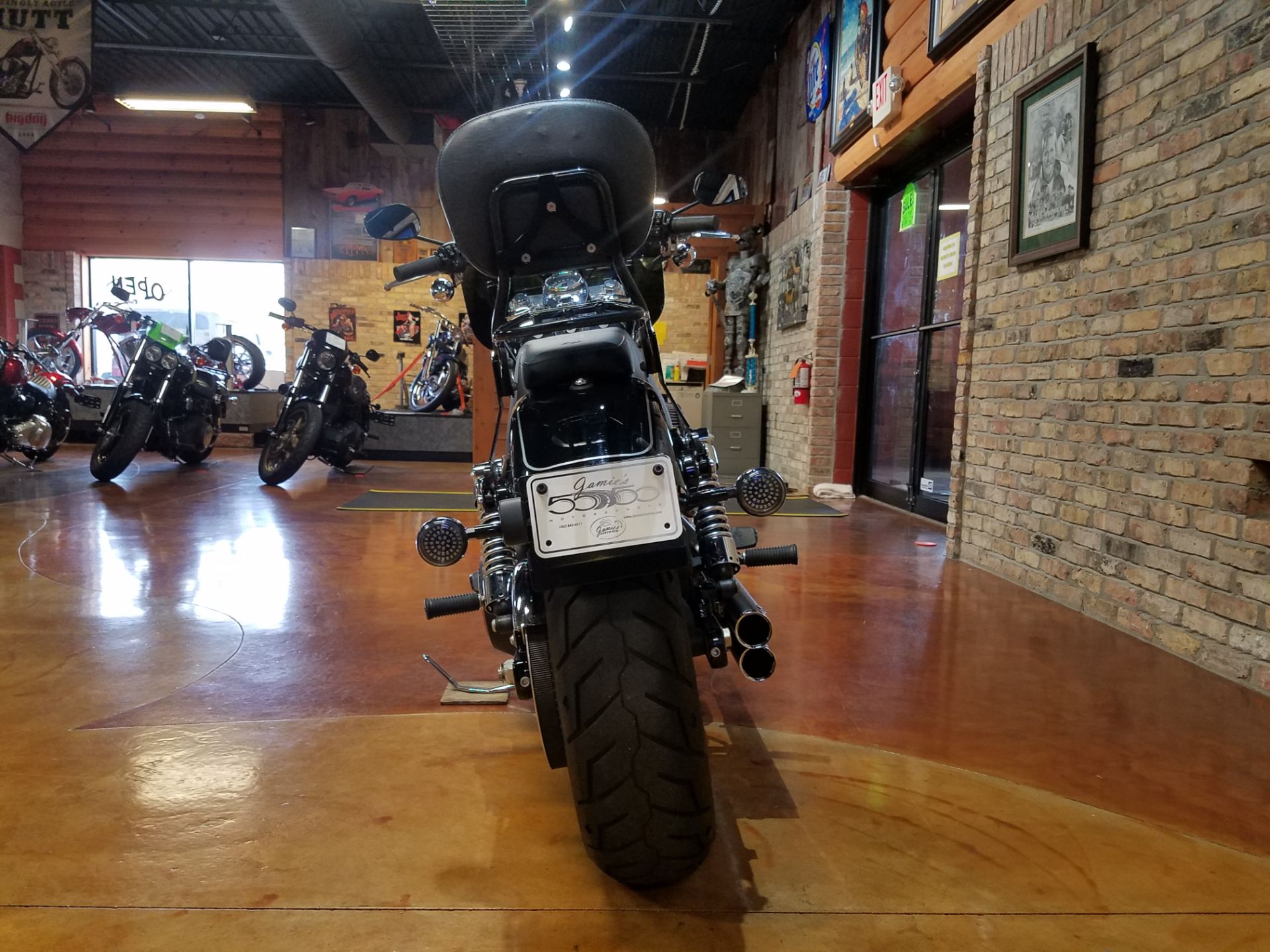 2015 Harley-Davidson Wide Glide® in Big Bend, Wisconsin - Photo 38
