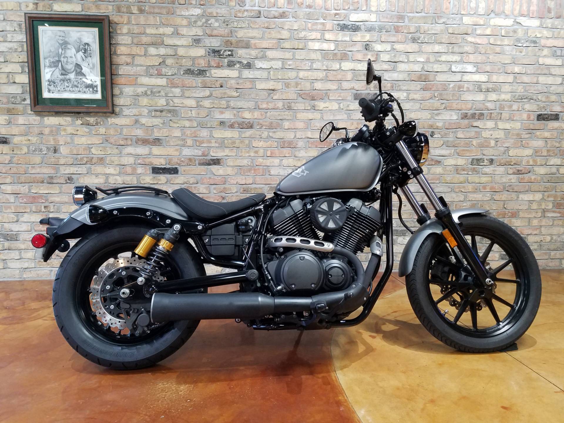 2014 yamaha bolt exhaust