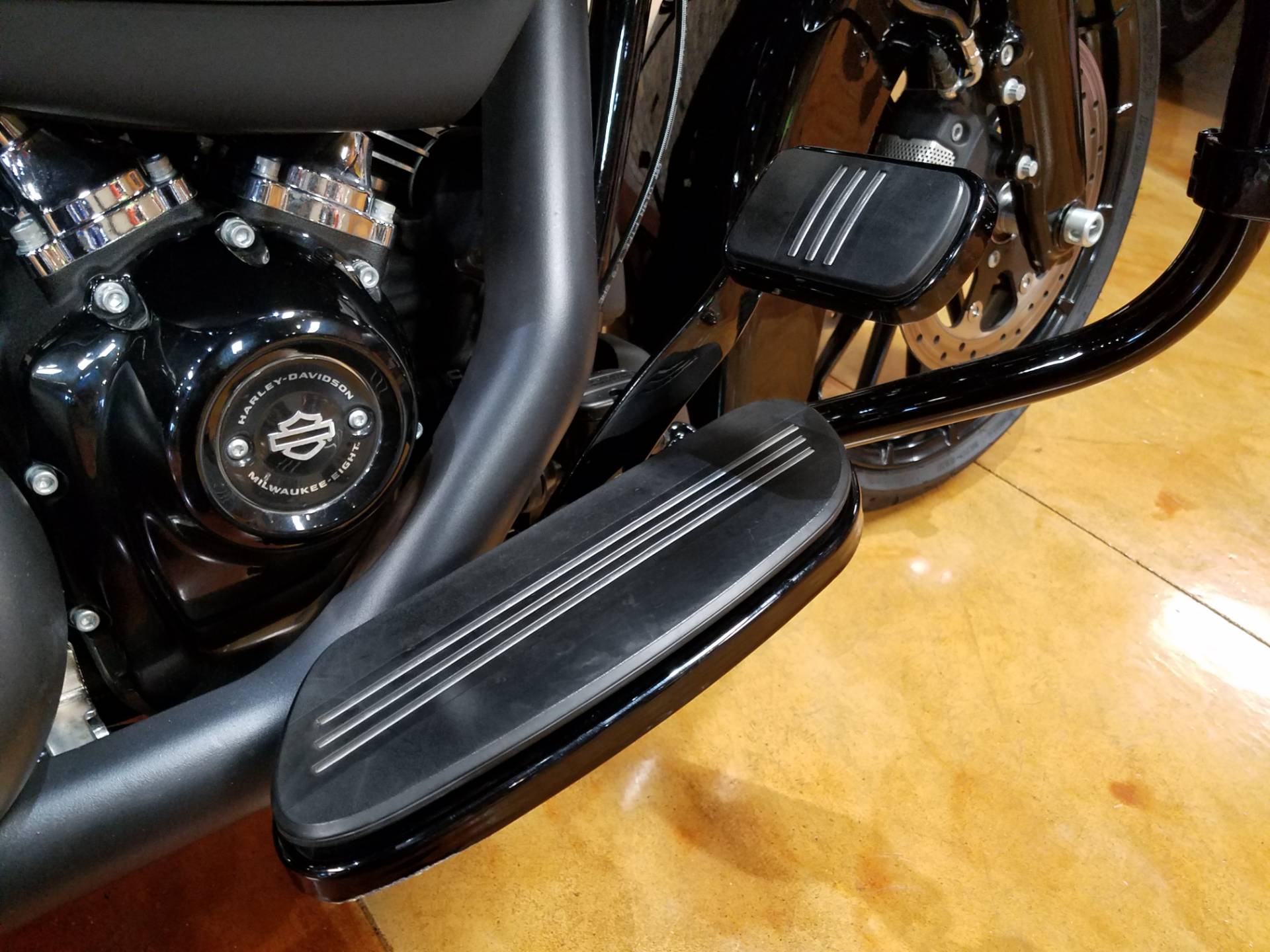 2019 Harley-Davidson Road Glide® Special in Big Bend, Wisconsin - Photo 11
