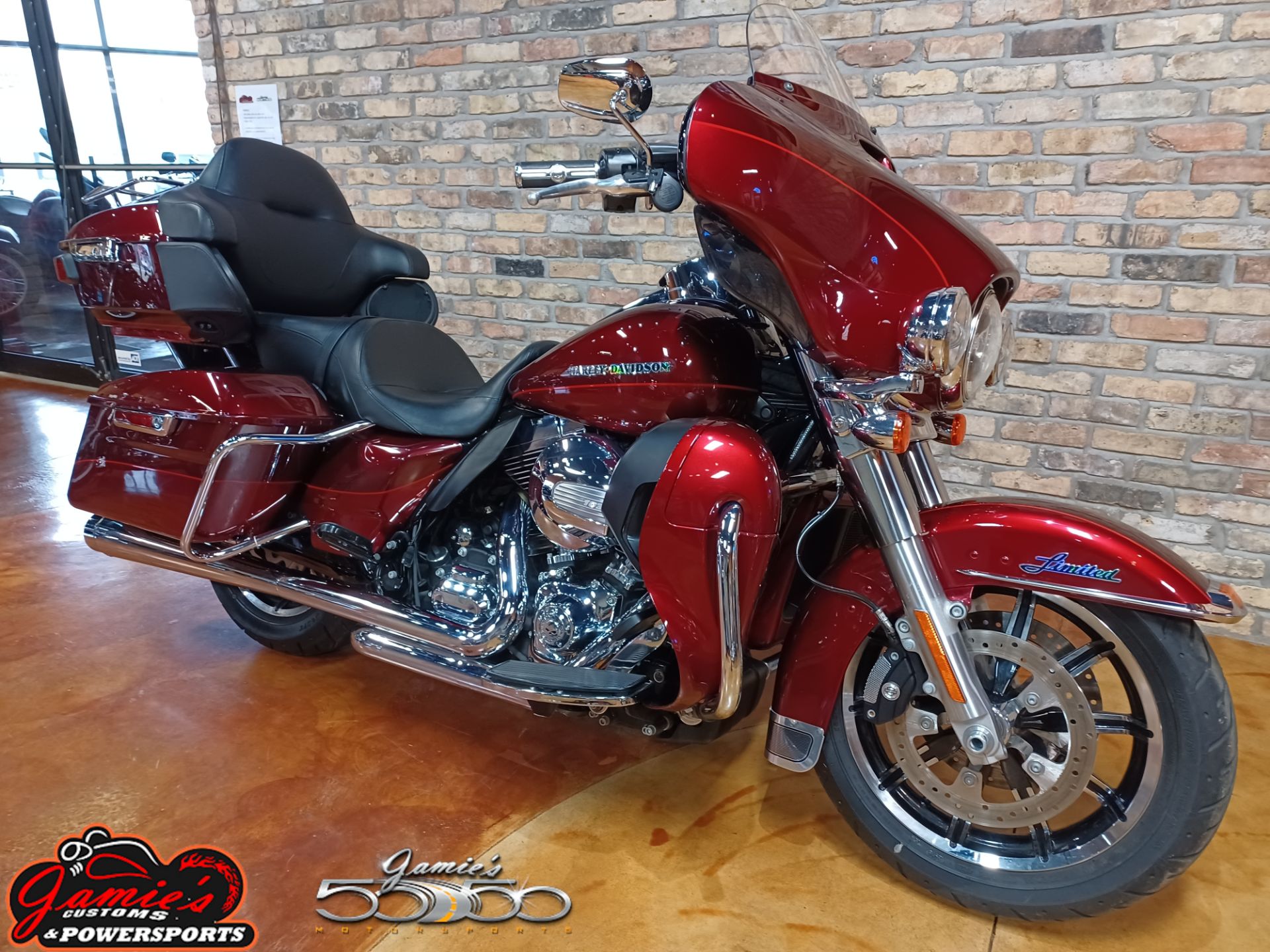 2016 Harley-Davidson Ultra Limited Low in Big Bend, Wisconsin - Photo 12