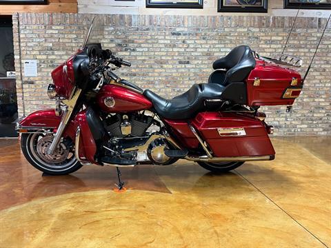 2004 Harley-Davidson FLHTCUI Ultra Classic® Electra Glide® in Big Bend, Wisconsin - Photo 35