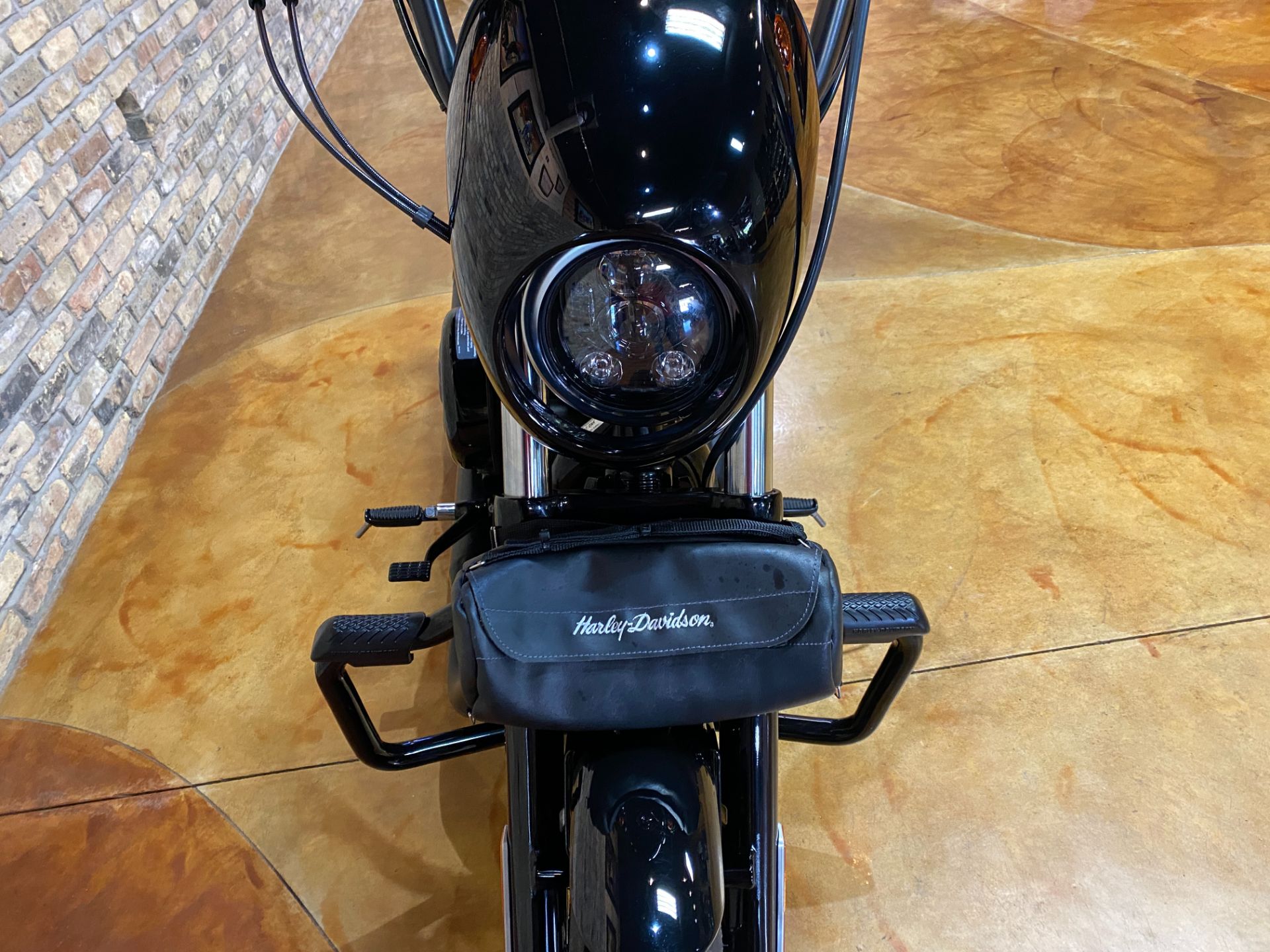 2019 Harley-Davidson Iron 1200™ in Big Bend, Wisconsin - Photo 22