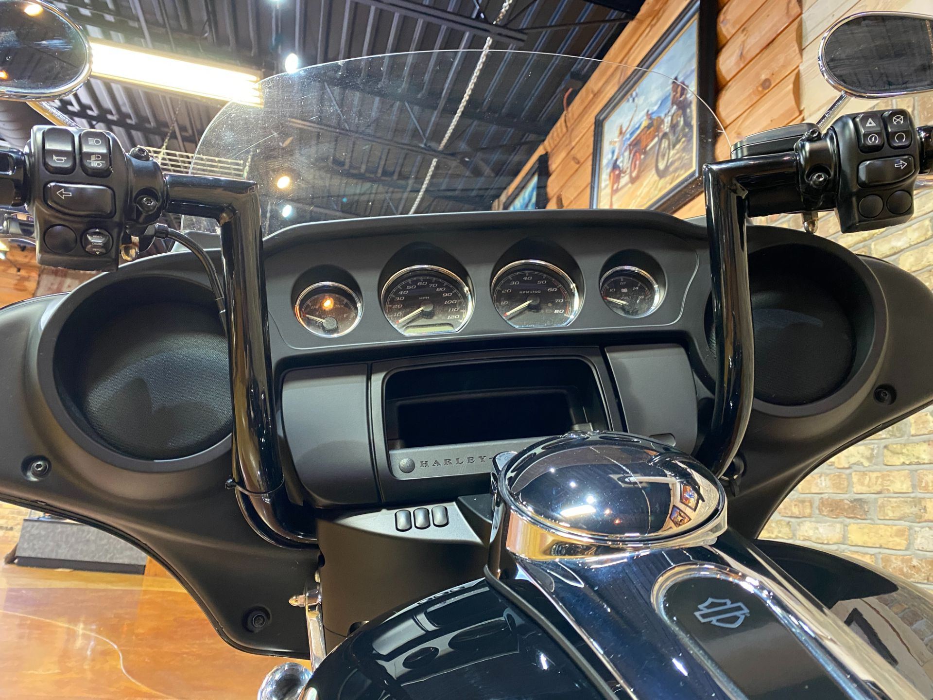 2021 Harley-Davidson Electra Glide® Standard in Big Bend, Wisconsin - Photo 28