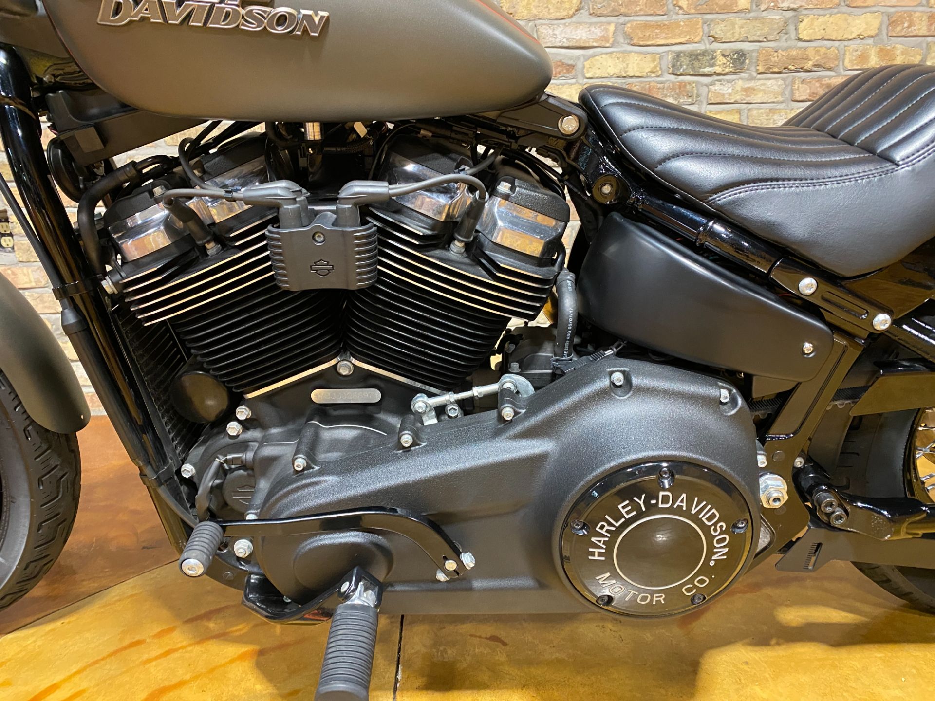 2018 Harley-Davidson Street Bob® 107 in Big Bend, Wisconsin - Photo 21