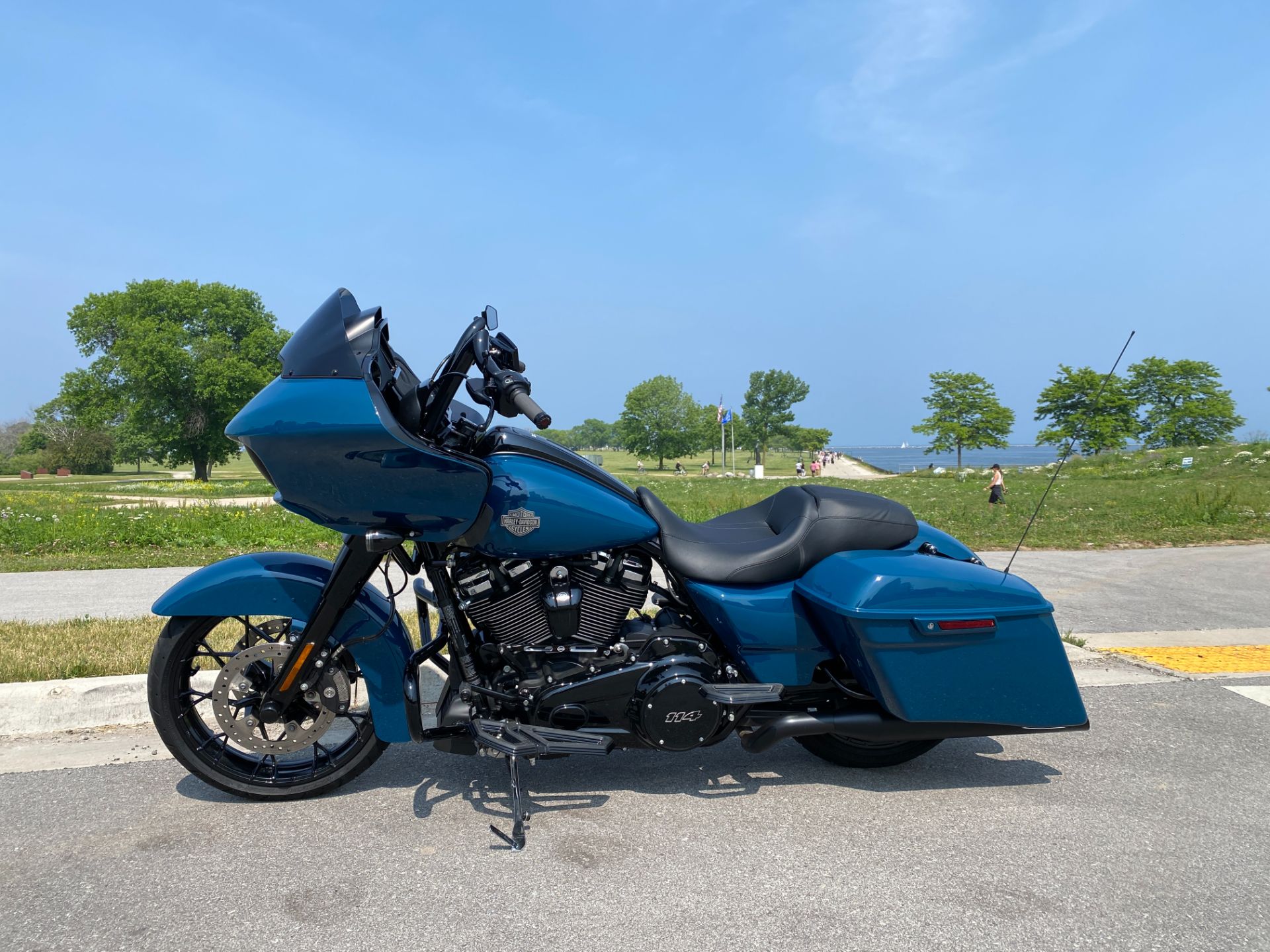 2021 Harley-Davidson Road Glide® Special in Big Bend, Wisconsin - Photo 5