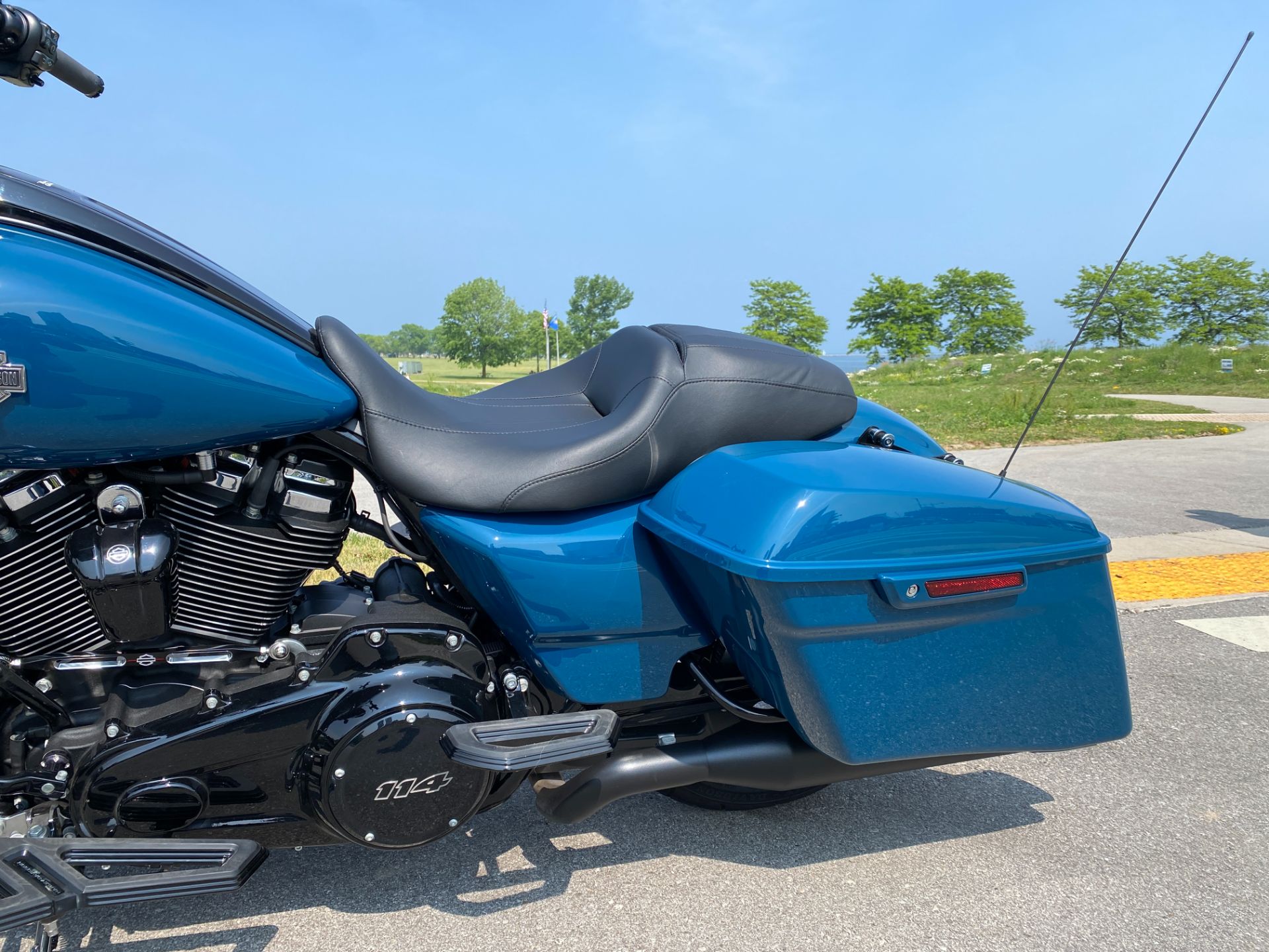 2021 Harley-Davidson Road Glide® Special in Big Bend, Wisconsin - Photo 9