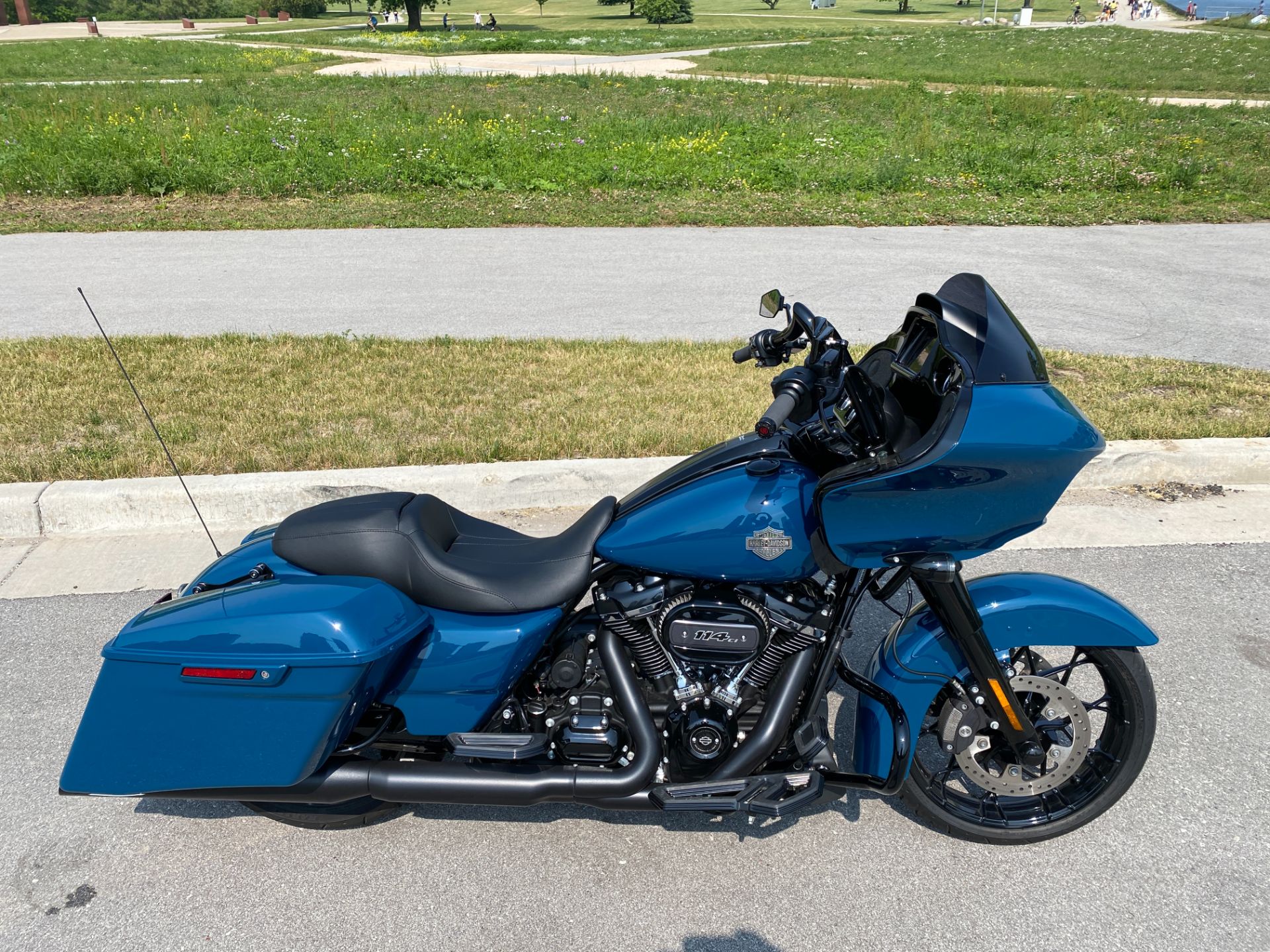 2021 Harley-Davidson Road Glide® Special in Big Bend, Wisconsin - Photo 2