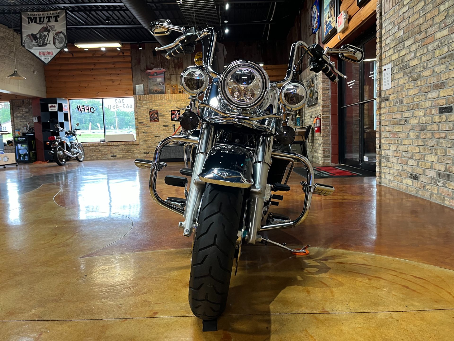 2017 Harley-Davidson Road King® in Big Bend, Wisconsin - Photo 15