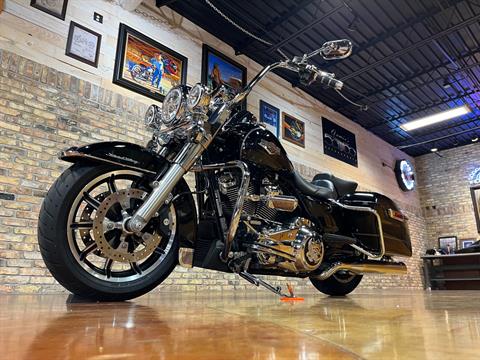 2017 Harley-Davidson Road King® in Big Bend, Wisconsin - Photo 29