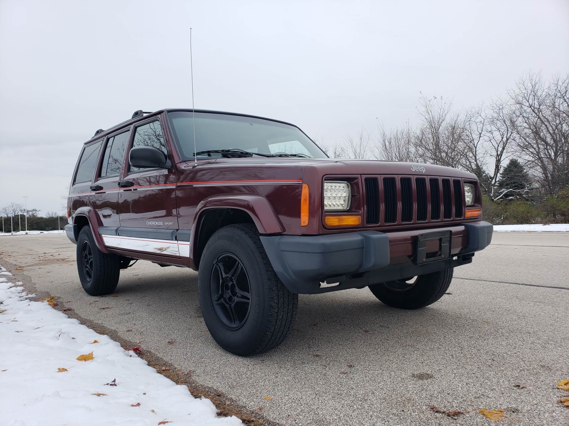 2000 Jeep® Cherokee in Big Bend, Wisconsin - Photo 31