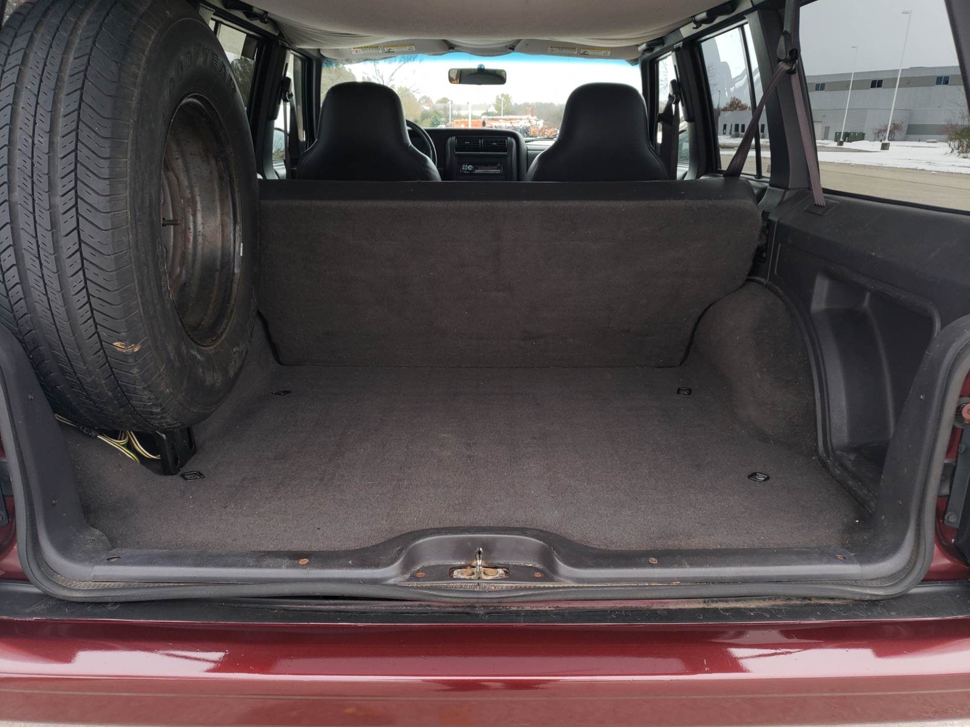 2000 Jeep® Cherokee in Big Bend, Wisconsin - Photo 11