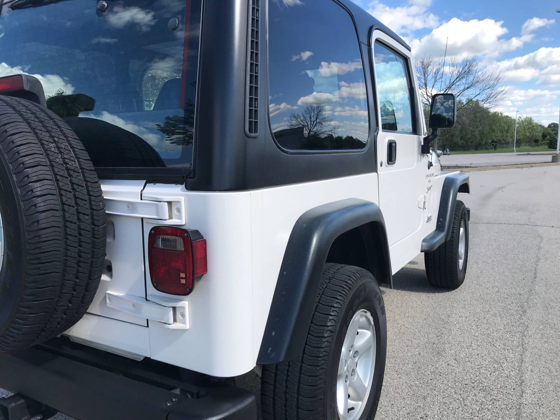 1999 Jeep® Wrangler Sport in Big Bend, Wisconsin - Photo 7