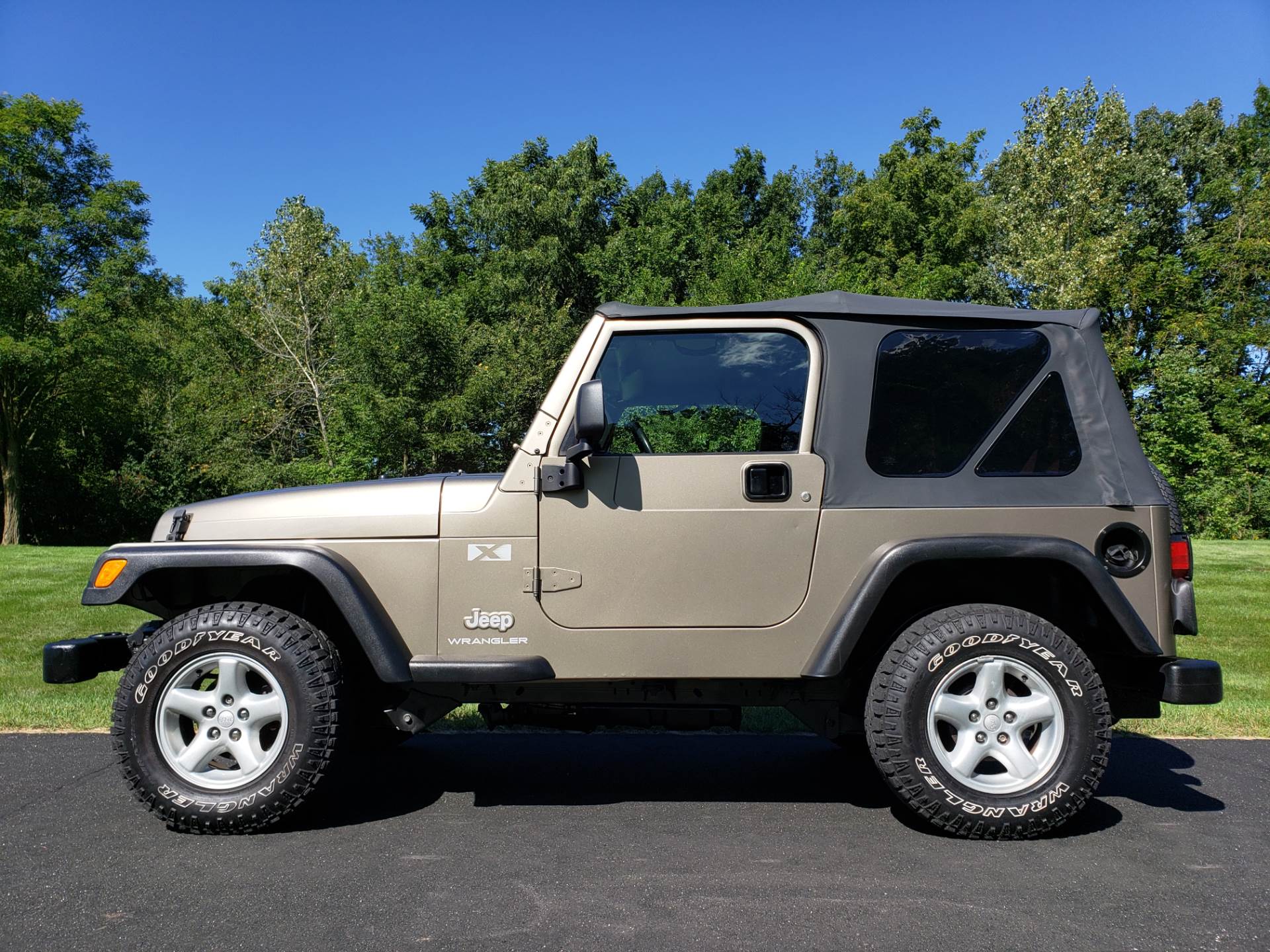 2003 Jeep Wrangler X 4WD 2dr SUV in Big Bend, Wisconsin - Photo 110