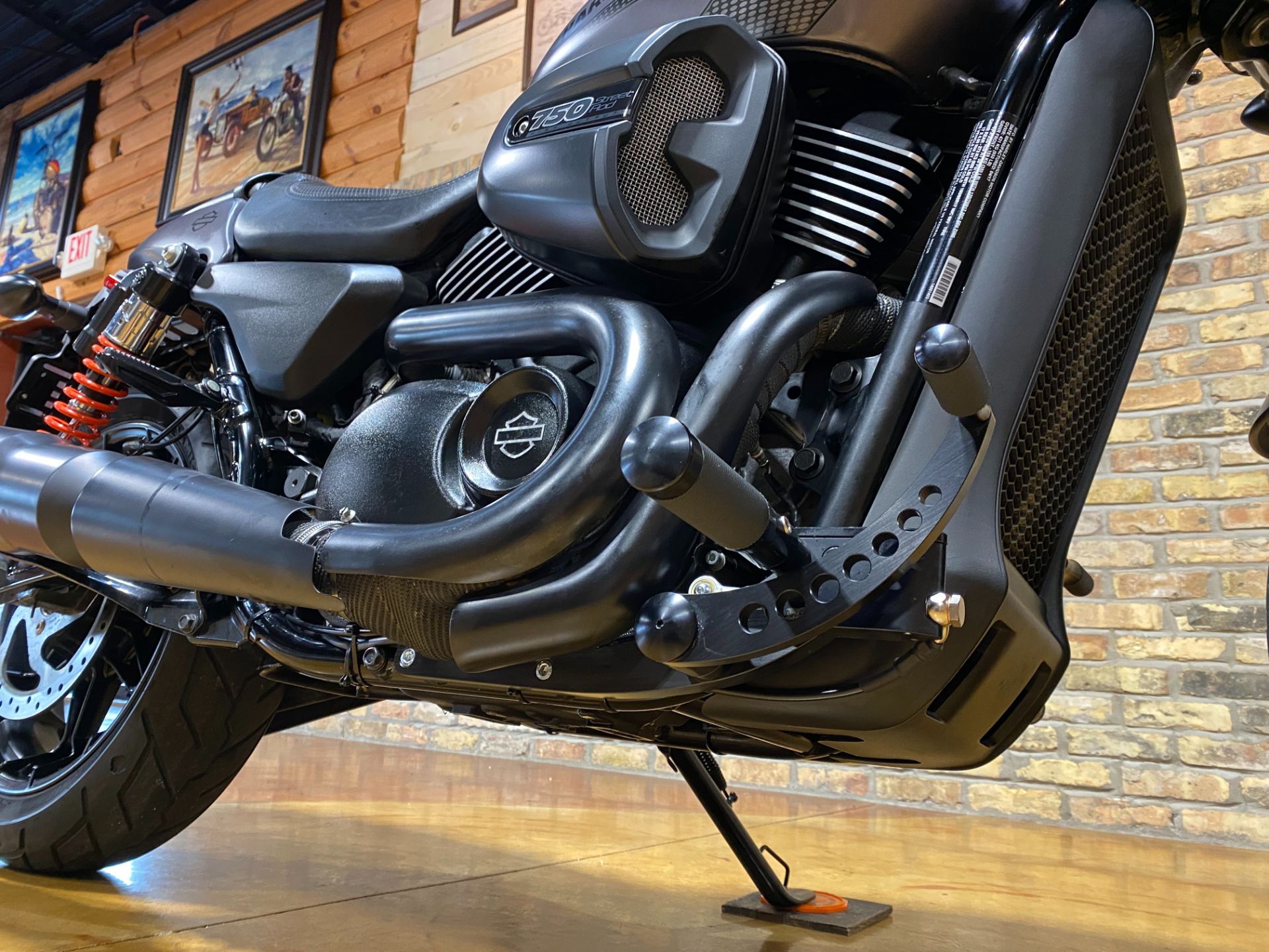 2017 Harley-Davidson Street Rod® in Big Bend, Wisconsin - Photo 11