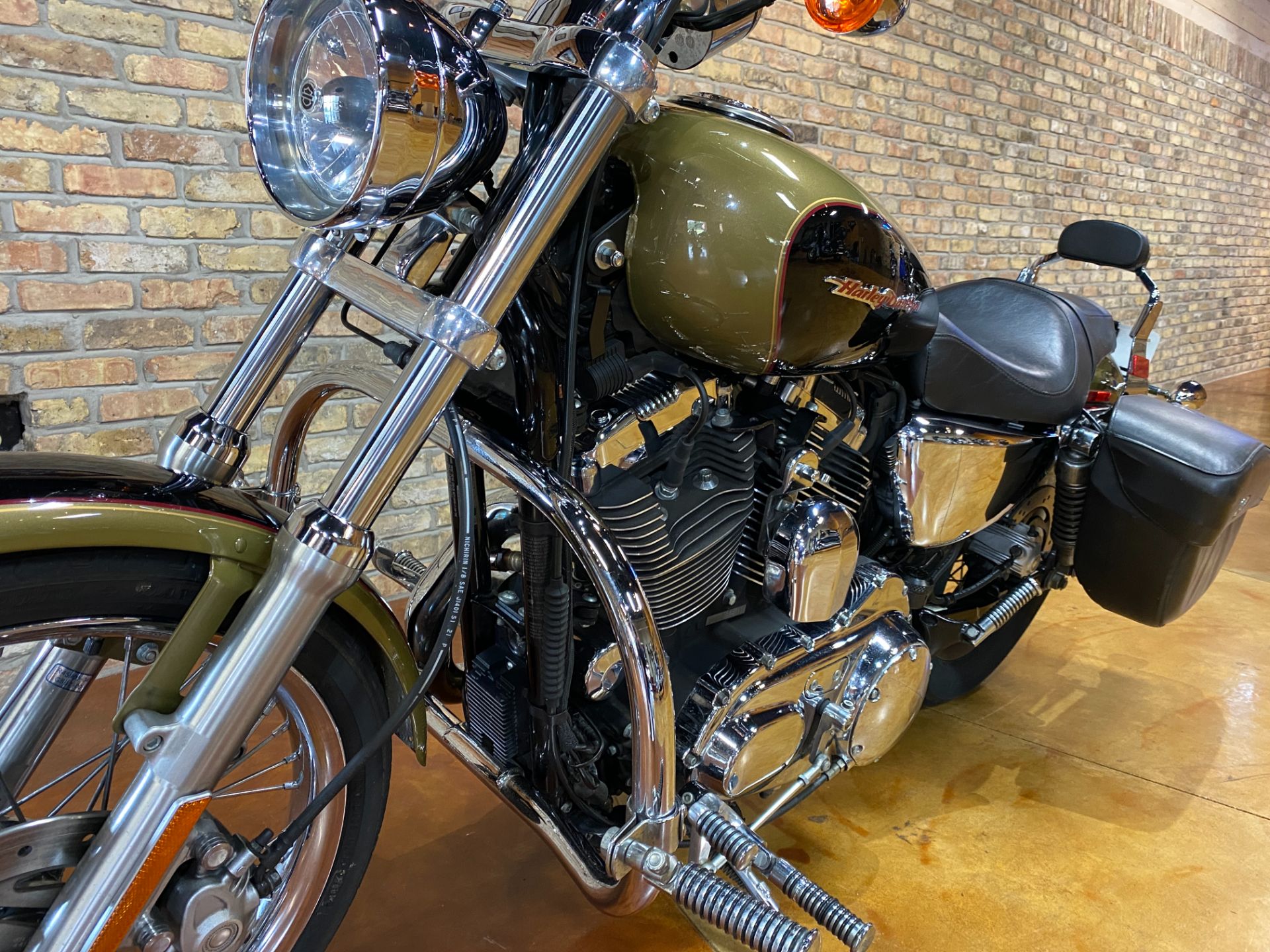 2007 Harley-Davidson Sportster® 1200 Custom in Big Bend, Wisconsin - Photo 6