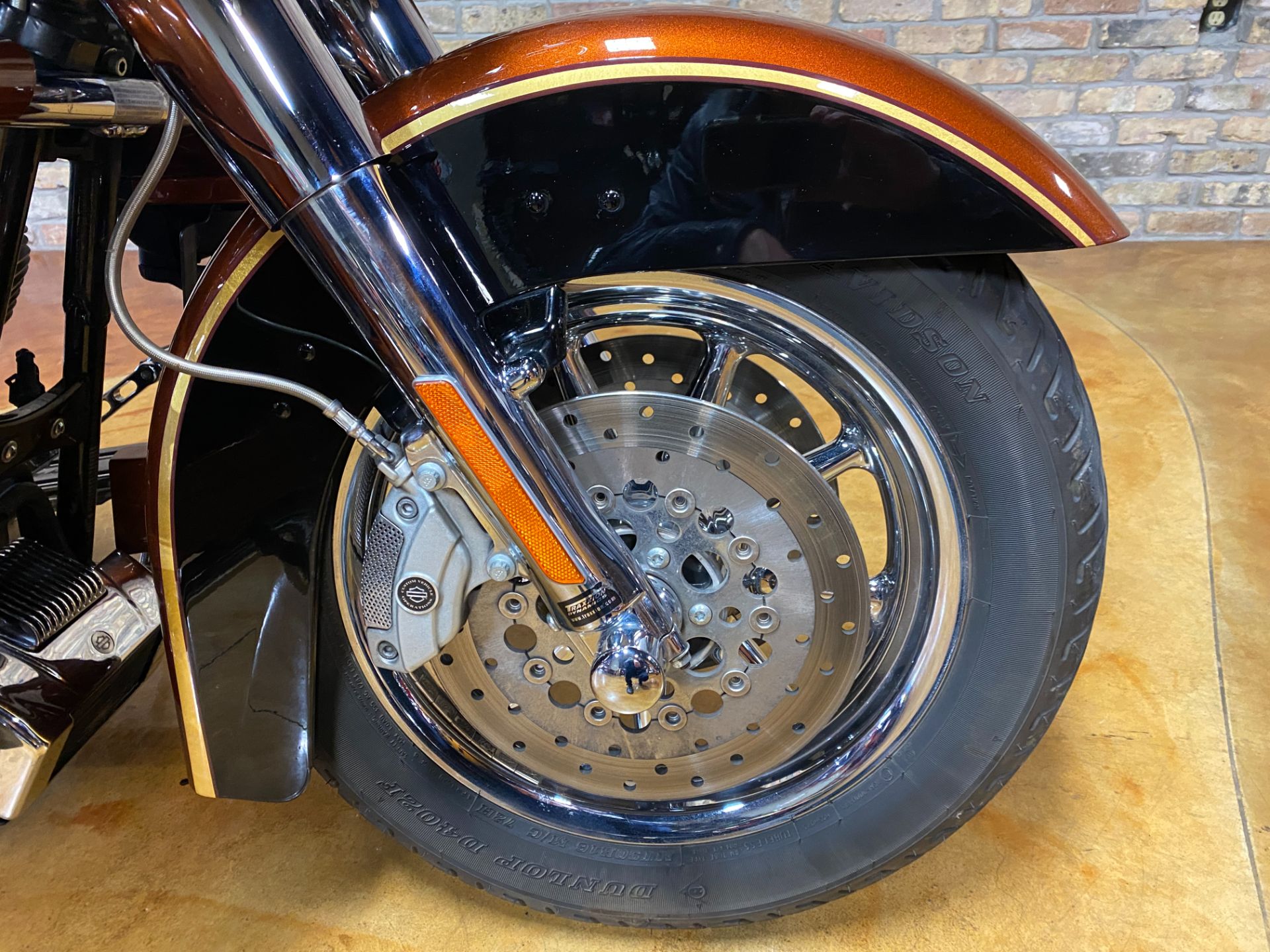2008 Harley-Davidson CVO™ Screamin' Eagle® Ultra Classic® Electra Glide® in Big Bend, Wisconsin - Photo 7