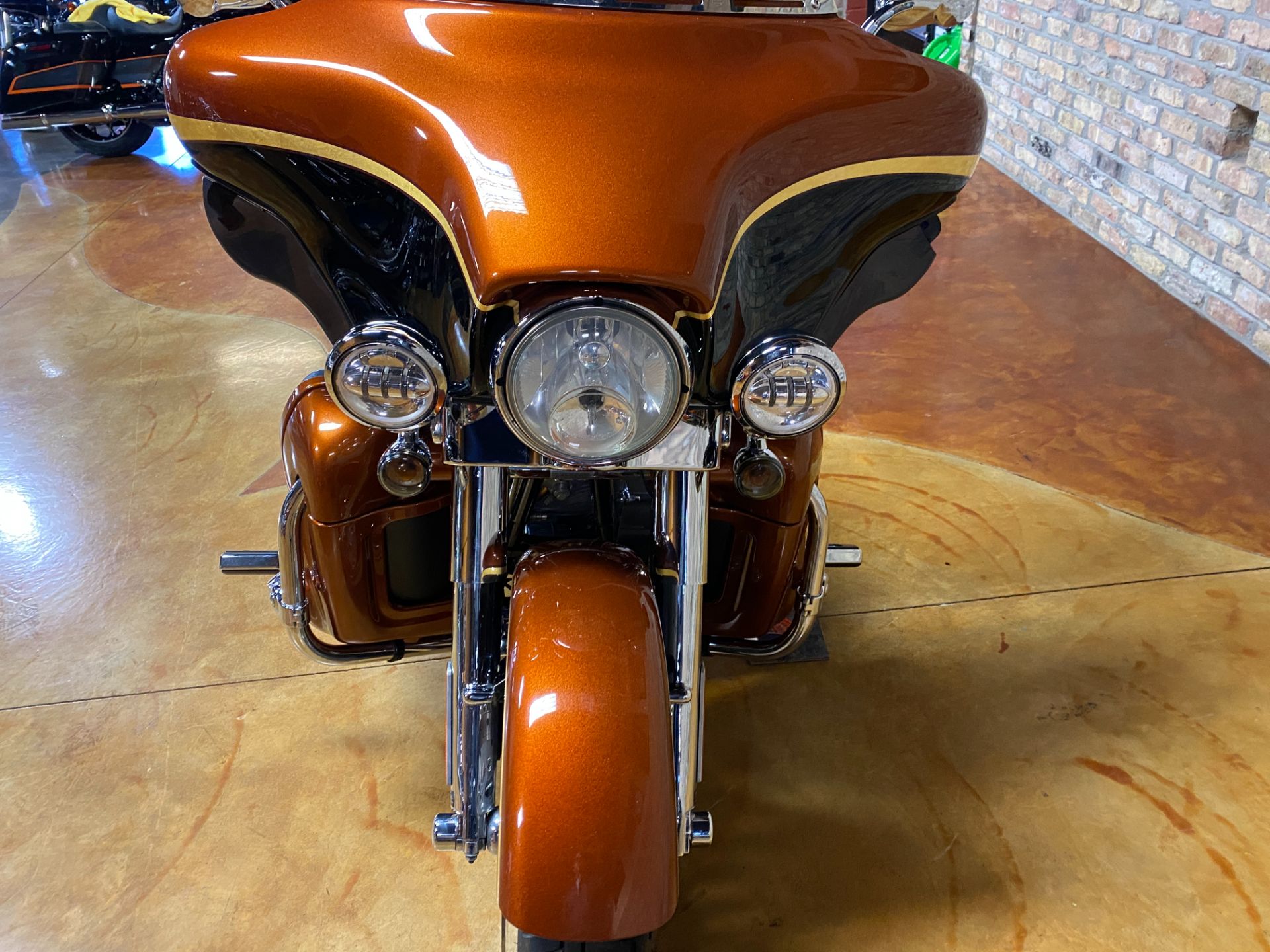 2008 Harley-Davidson CVO™ Screamin' Eagle® Ultra Classic® Electra Glide® in Big Bend, Wisconsin - Photo 16