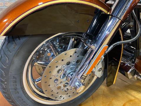 2008 Harley-Davidson CVO™ Screamin' Eagle® Ultra Classic® Electra Glide® in Big Bend, Wisconsin - Photo 29