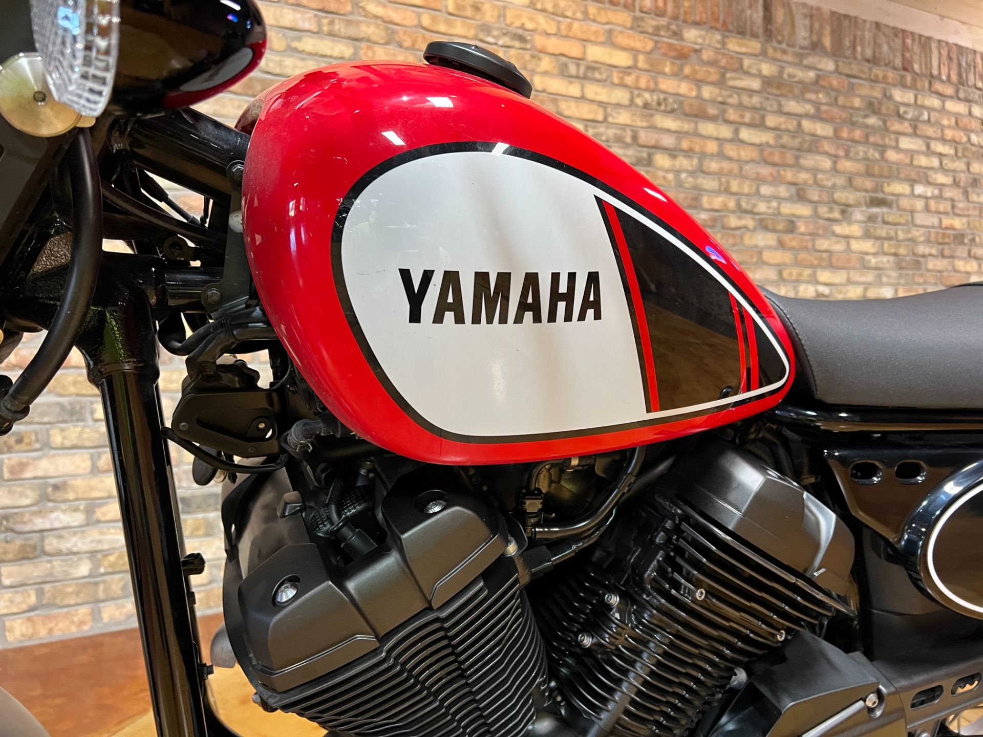 2017 Yamaha SCR950 in Big Bend, Wisconsin - Photo 9