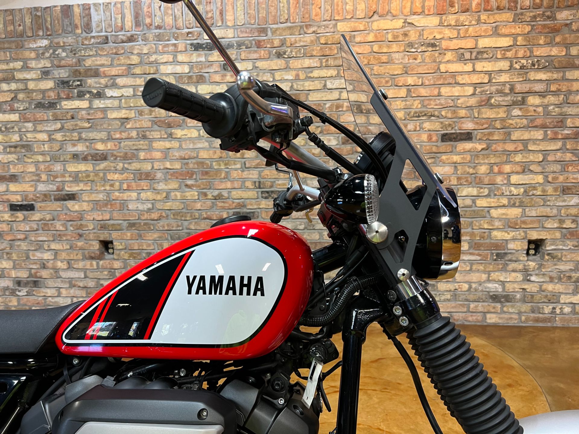 2017 Yamaha SCR950 in Big Bend, Wisconsin - Photo 23
