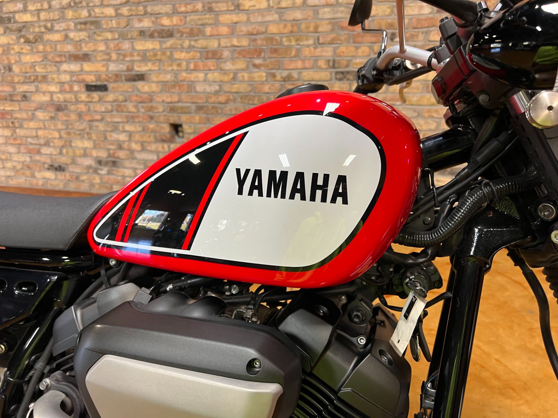 2017 Yamaha SCR950 in Big Bend, Wisconsin - Photo 24