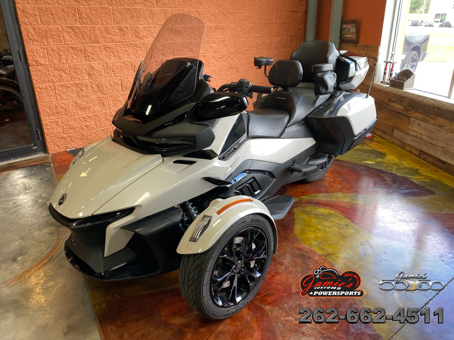 2021 Can-Am Spyder RT Limited in Big Bend, Wisconsin - Photo 1