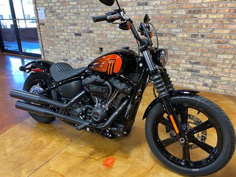 2022 Harley-Davidson Street Bob® 114 in Big Bend, Wisconsin - Photo 4