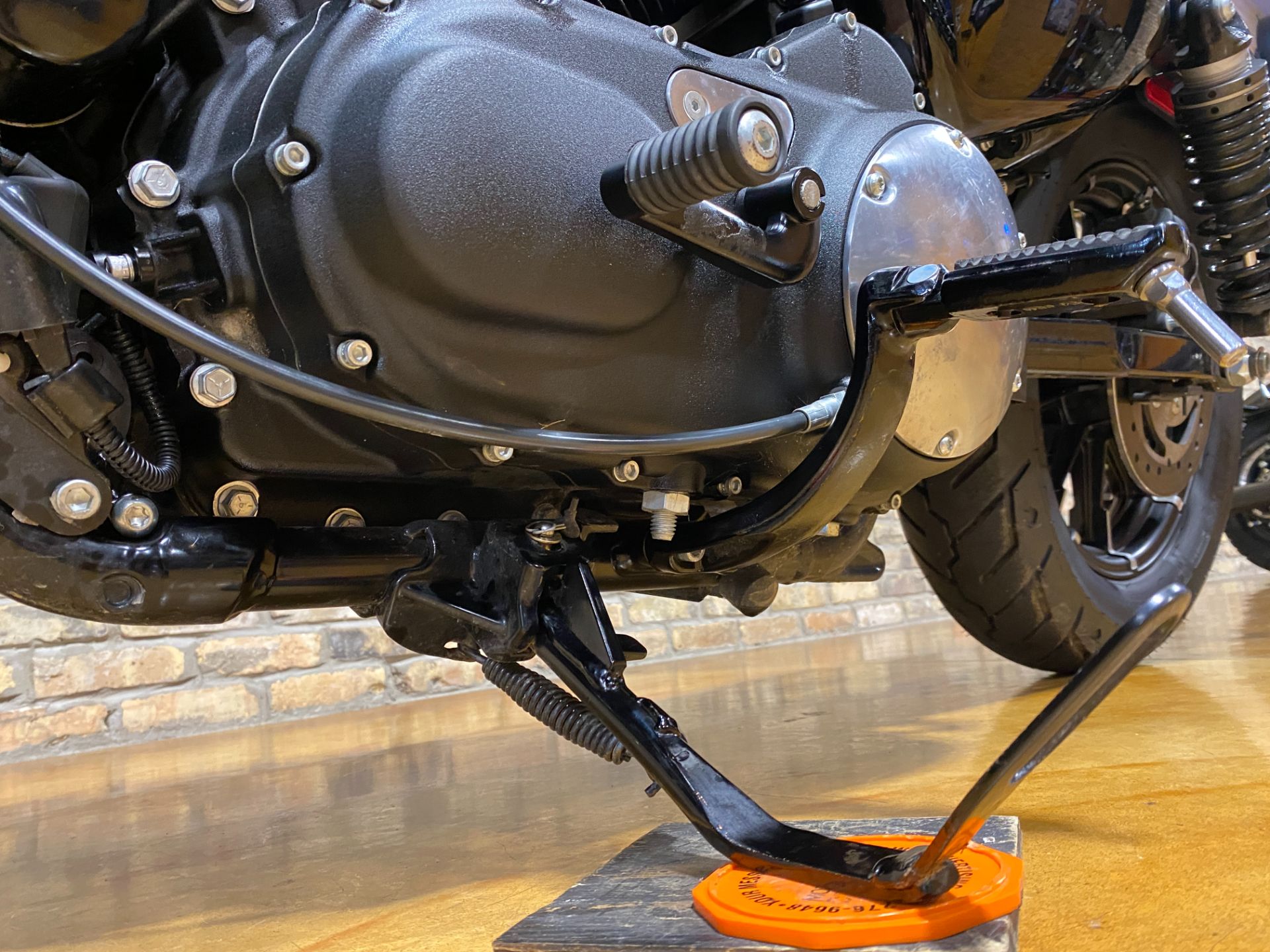 2022 Harley-Davidson Iron 883™ in Big Bend, Wisconsin - Photo 18