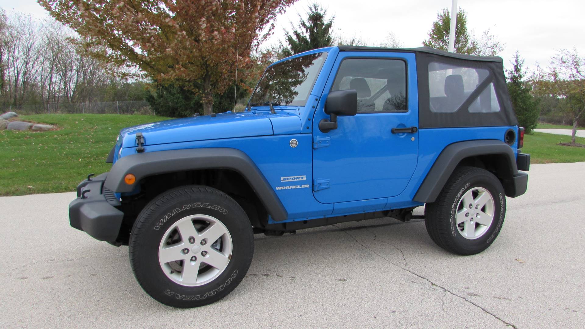 Used 2011 Jeep Wrangler Sport Automobile In Big Bend Wi 3053 Cosmos Blue