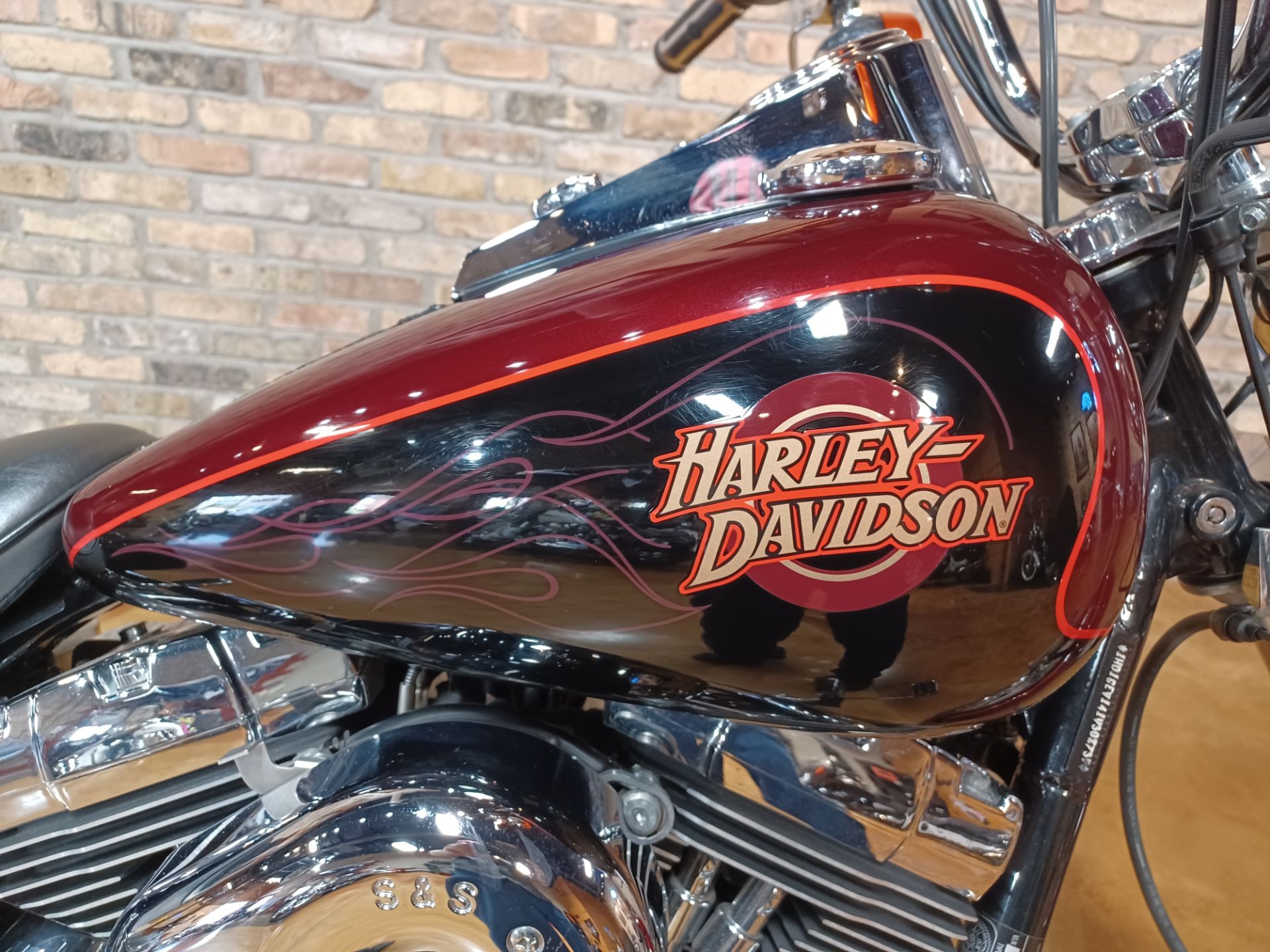 2001 Harley-Davidson FXDWG Dyna Wide Glide® in Big Bend, Wisconsin - Photo 7