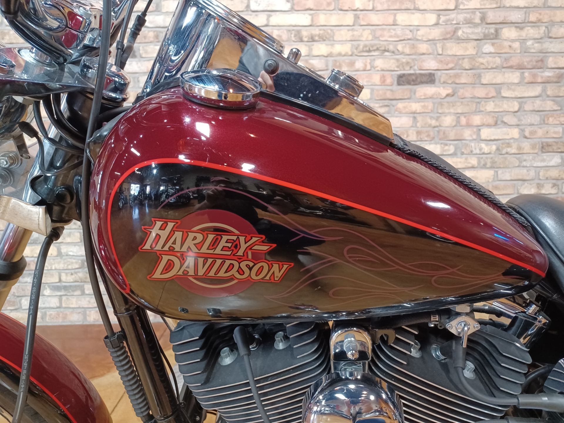 2001 Harley-Davidson FXDWG Dyna Wide Glide® in Big Bend, Wisconsin - Photo 15