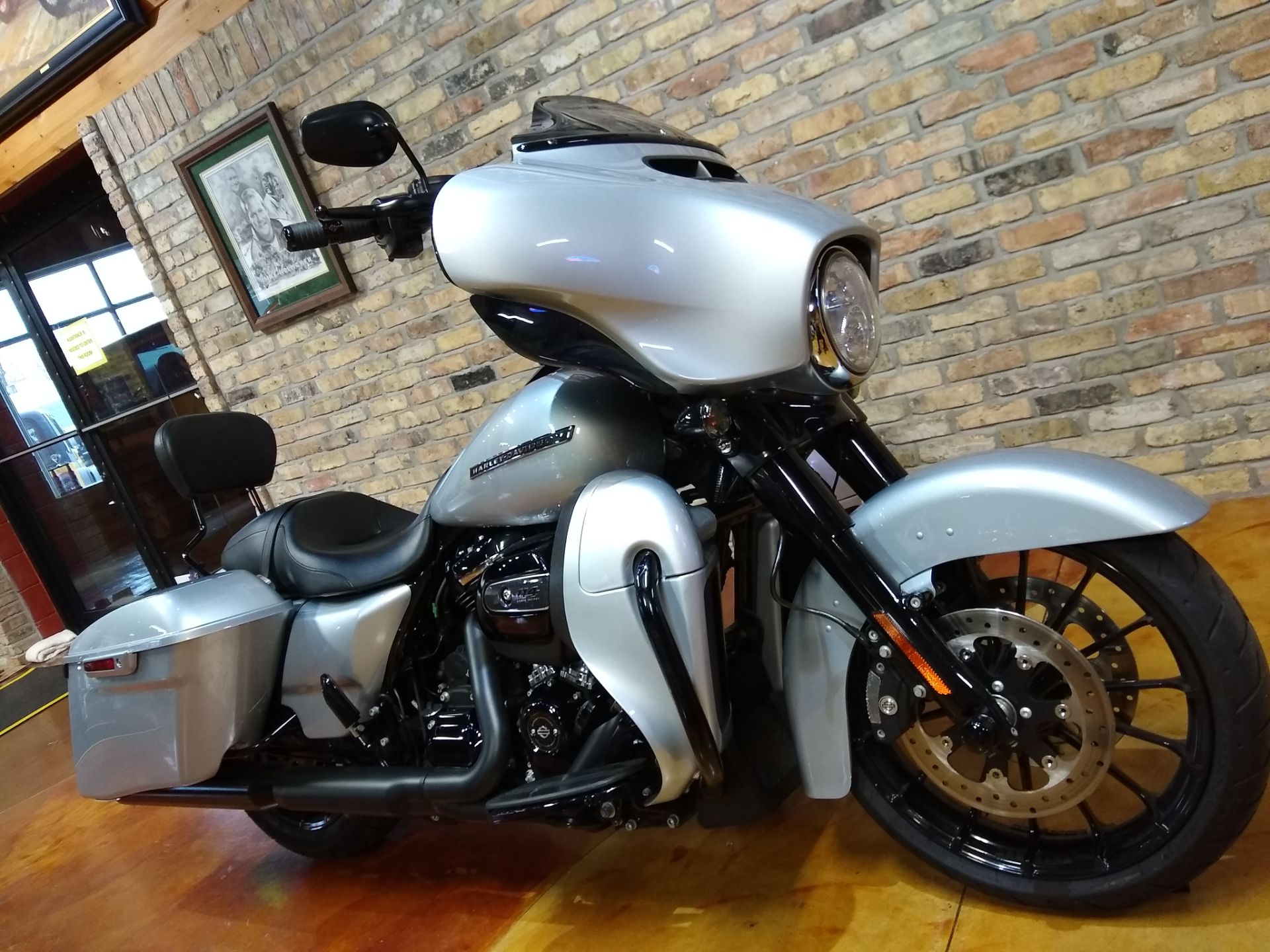 2019 Harley-Davidson Street Glide® Special in Big Bend, Wisconsin - Photo 30