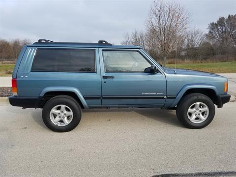 1999 Jeep® Cherokee in Big Bend, Wisconsin - Photo 2