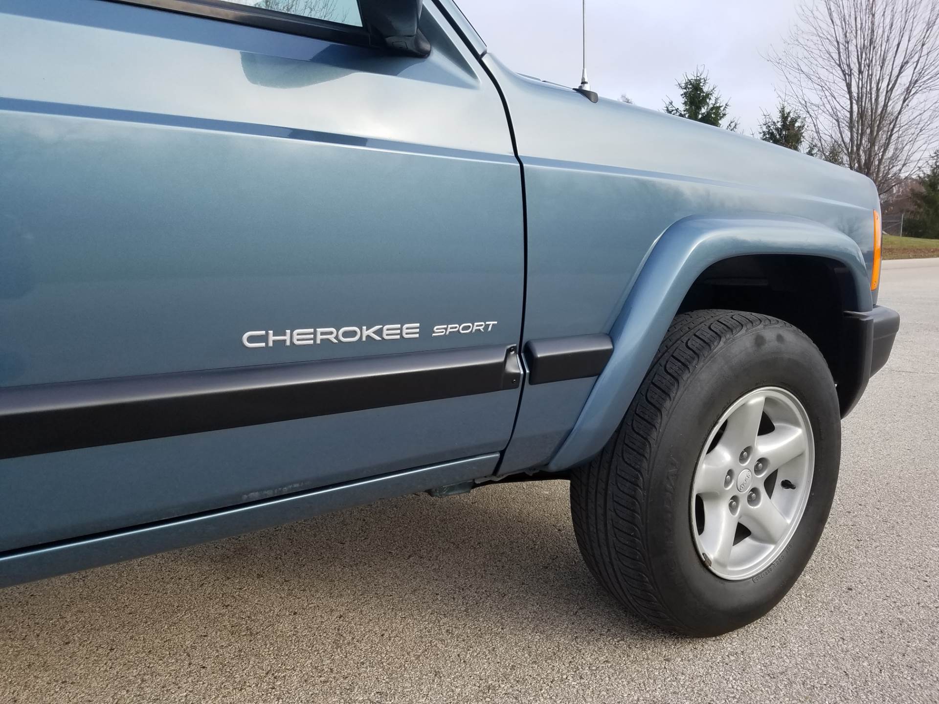 1999 Jeep® Cherokee in Big Bend, Wisconsin - Photo 22